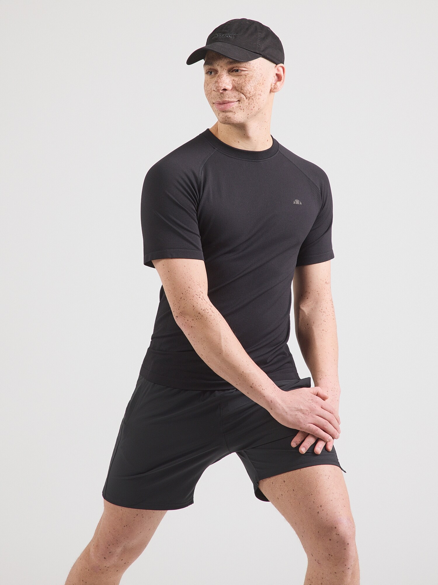 ELLESSE Camiseta funcional 'Drexani'  negro – imagen 4