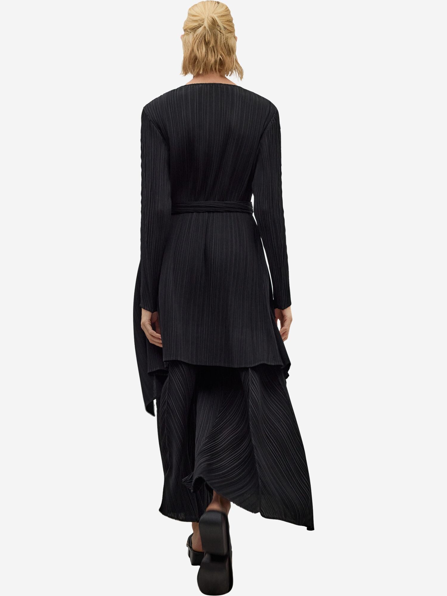 Thumbnail - Adolfo Dominguez Hose