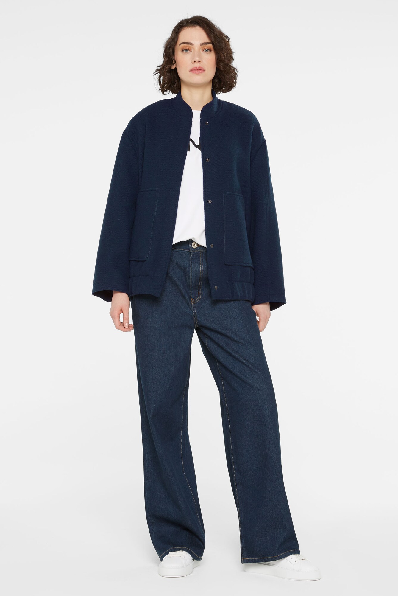 Thumbnail - SENSES.THE LABEL Oversized Bomberjacke in Woll-Optik