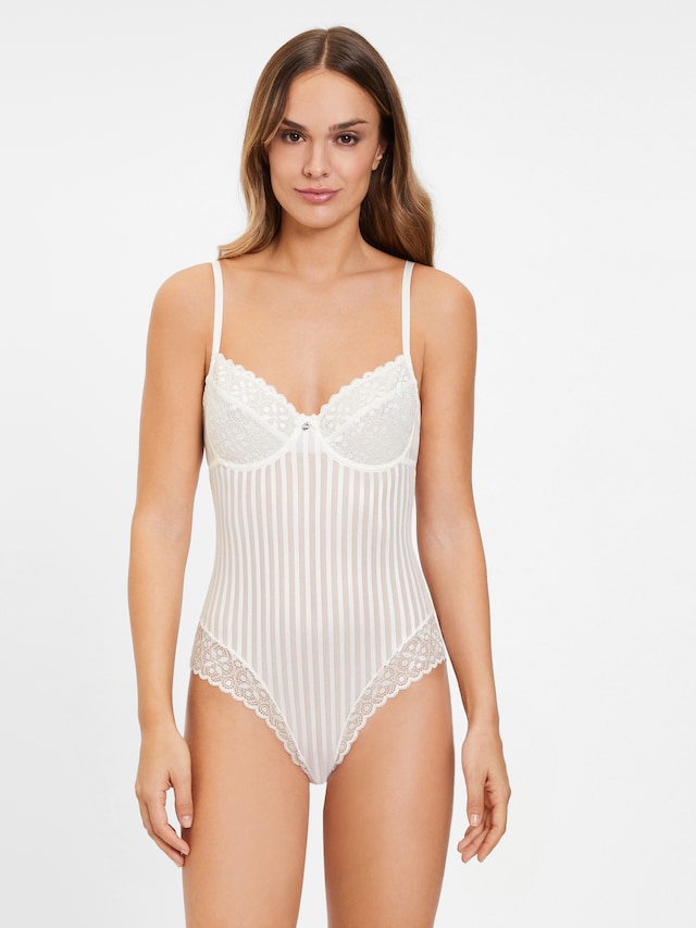 s.Oliver, Body, bézs, 2 kép a 6 közül