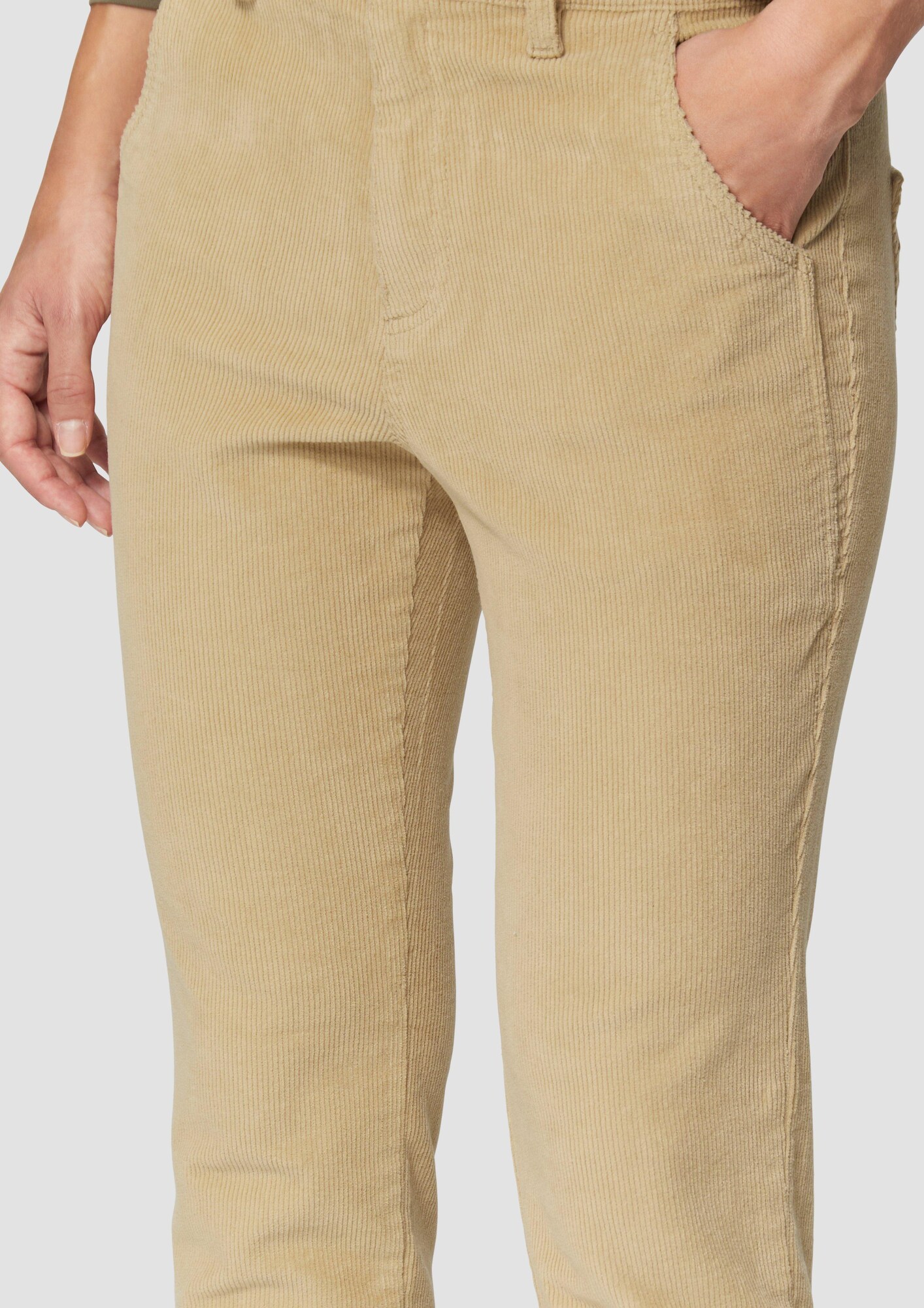 Thumbnail - Hose