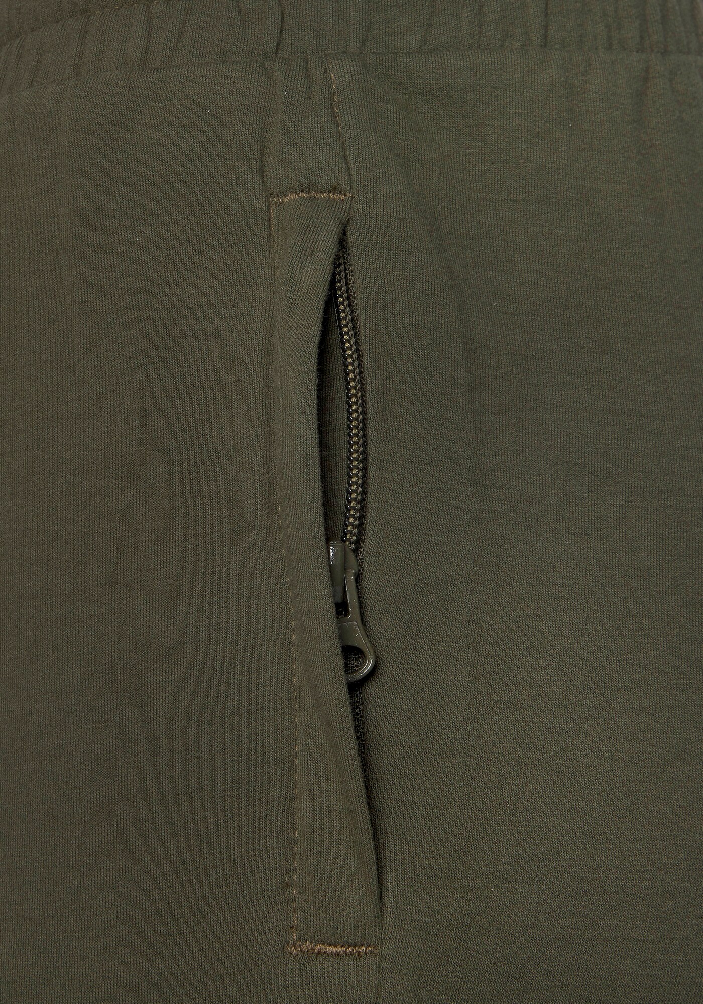 Thumbnail - Hose
