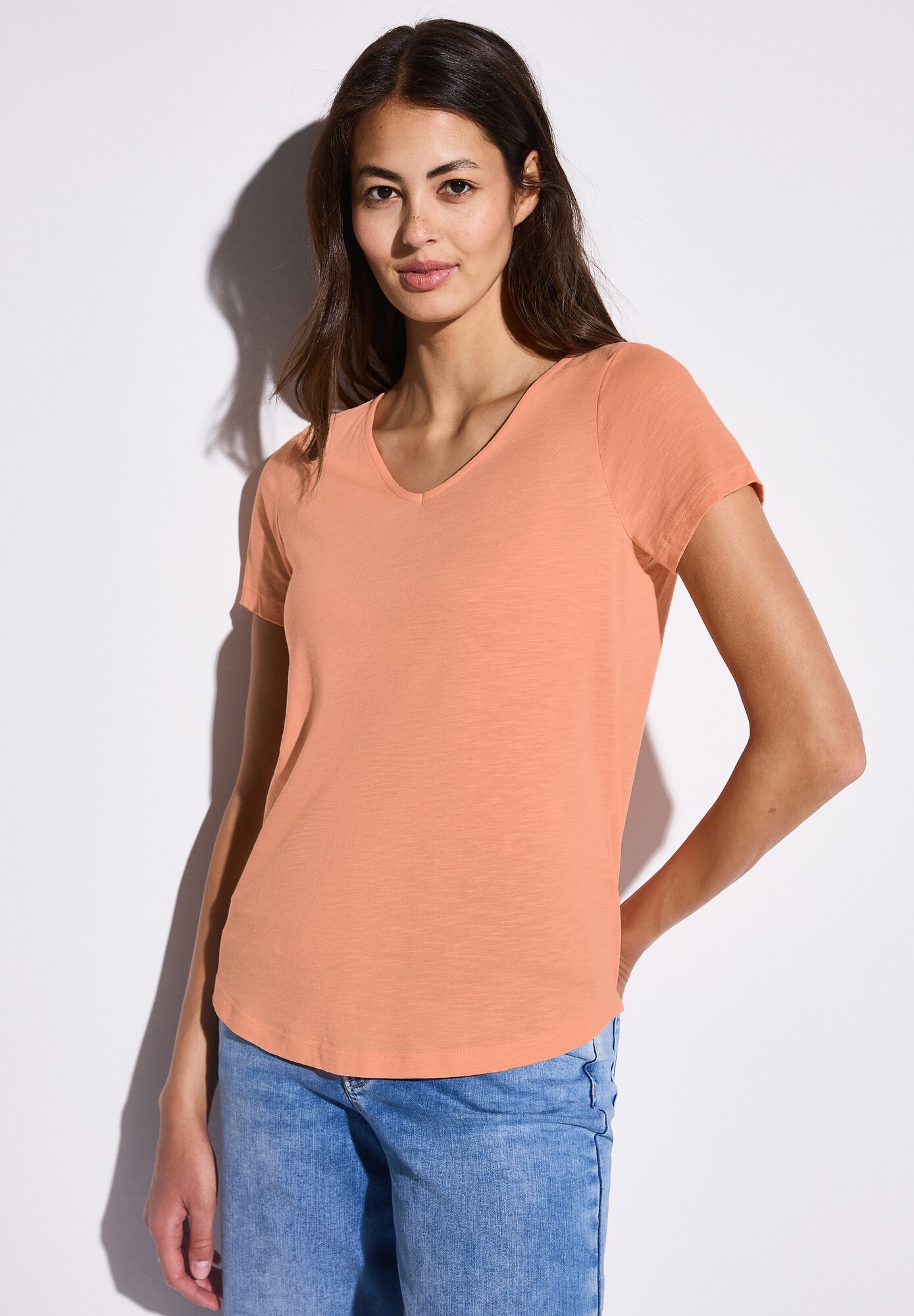 Thumbnail - T-Shirt