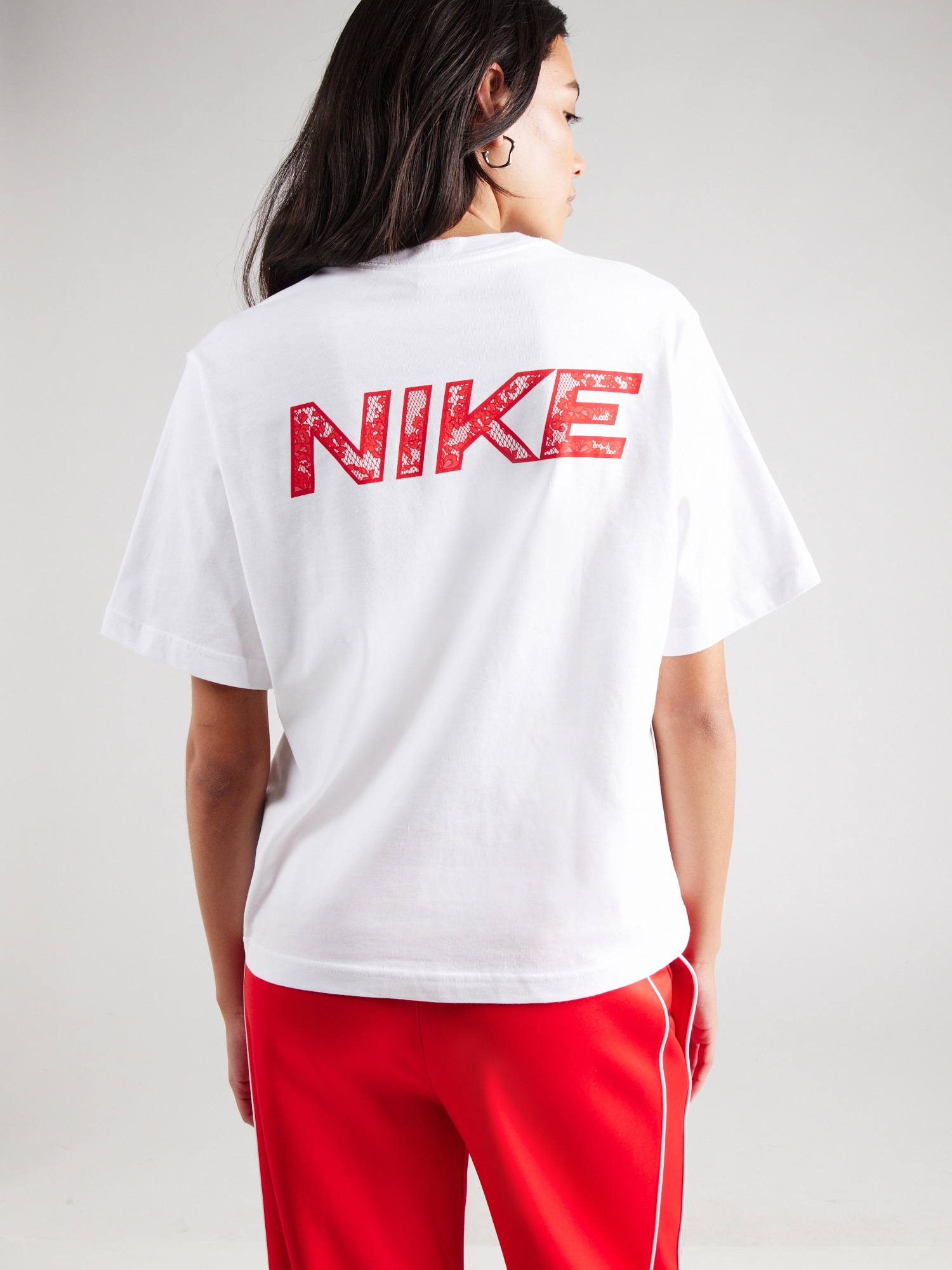 Thumbnail - T-Shirt