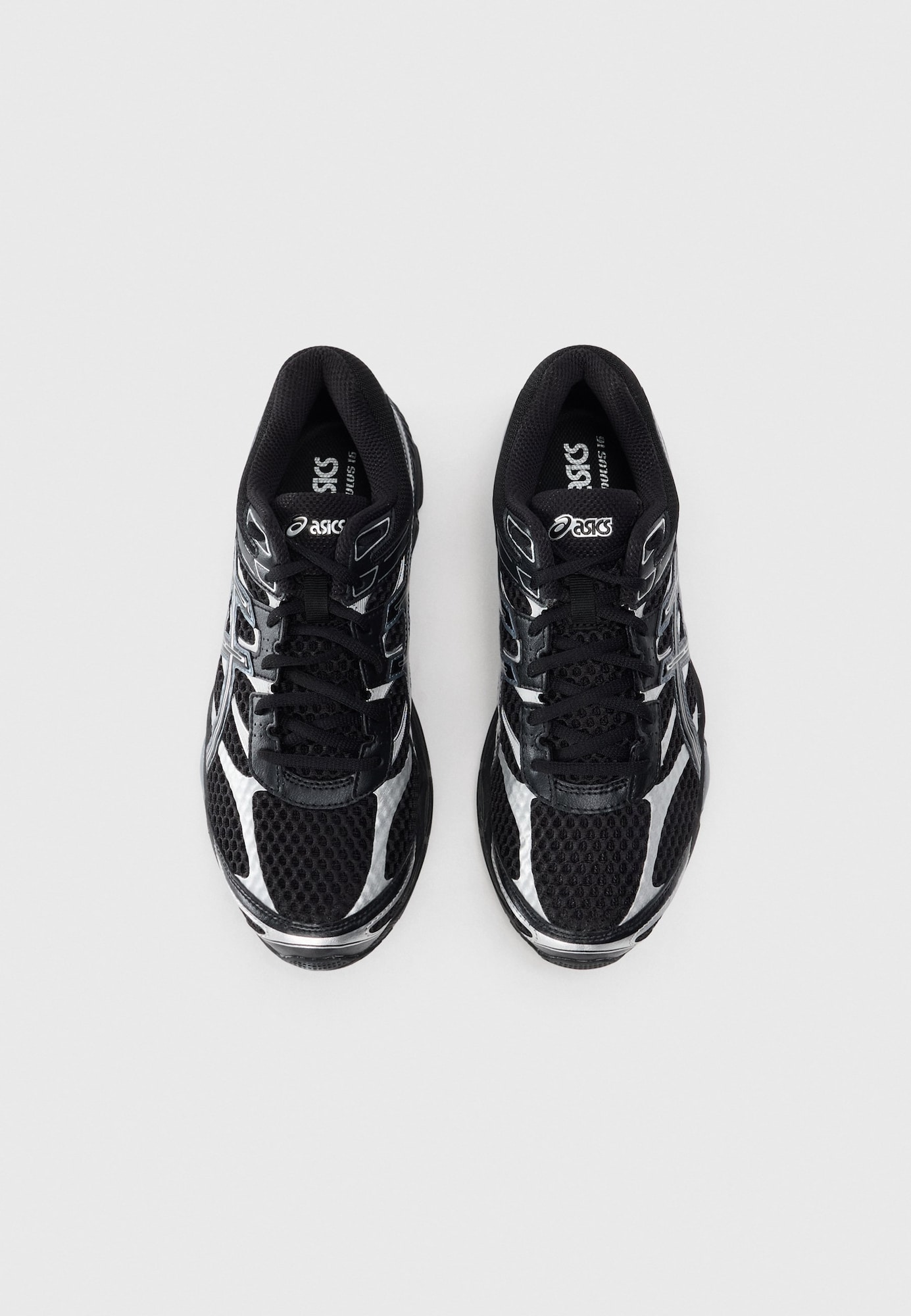 ASICS SportStyle Zapatillas deportivas bajas 'GEL-CUMULUS 16'  azul claro / negro / blanco – imagen 3