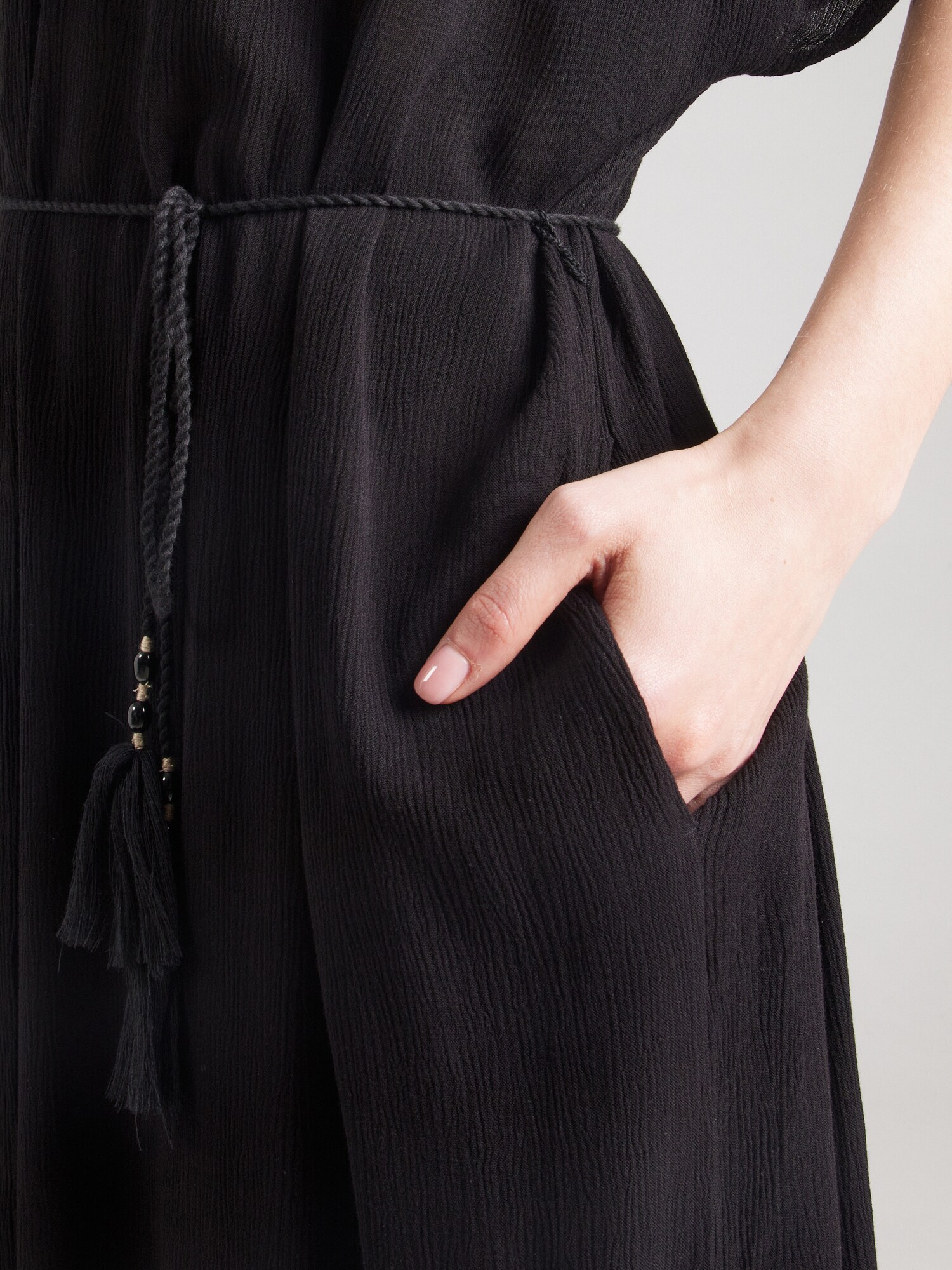 VERO MODA Šaty 'VMBENTE' čierna (obrázok 5)