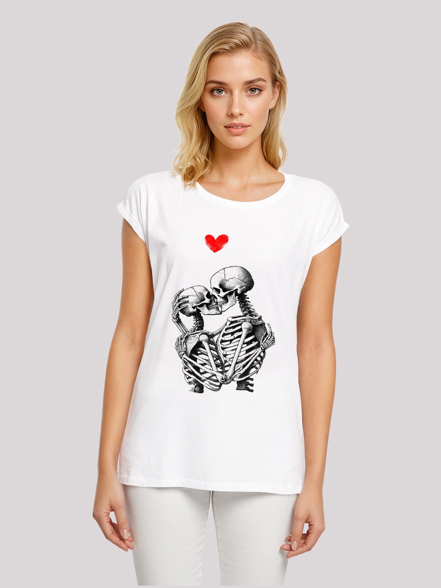 Thumbnail - F4NT4STIC T-Shirt Love is all you need