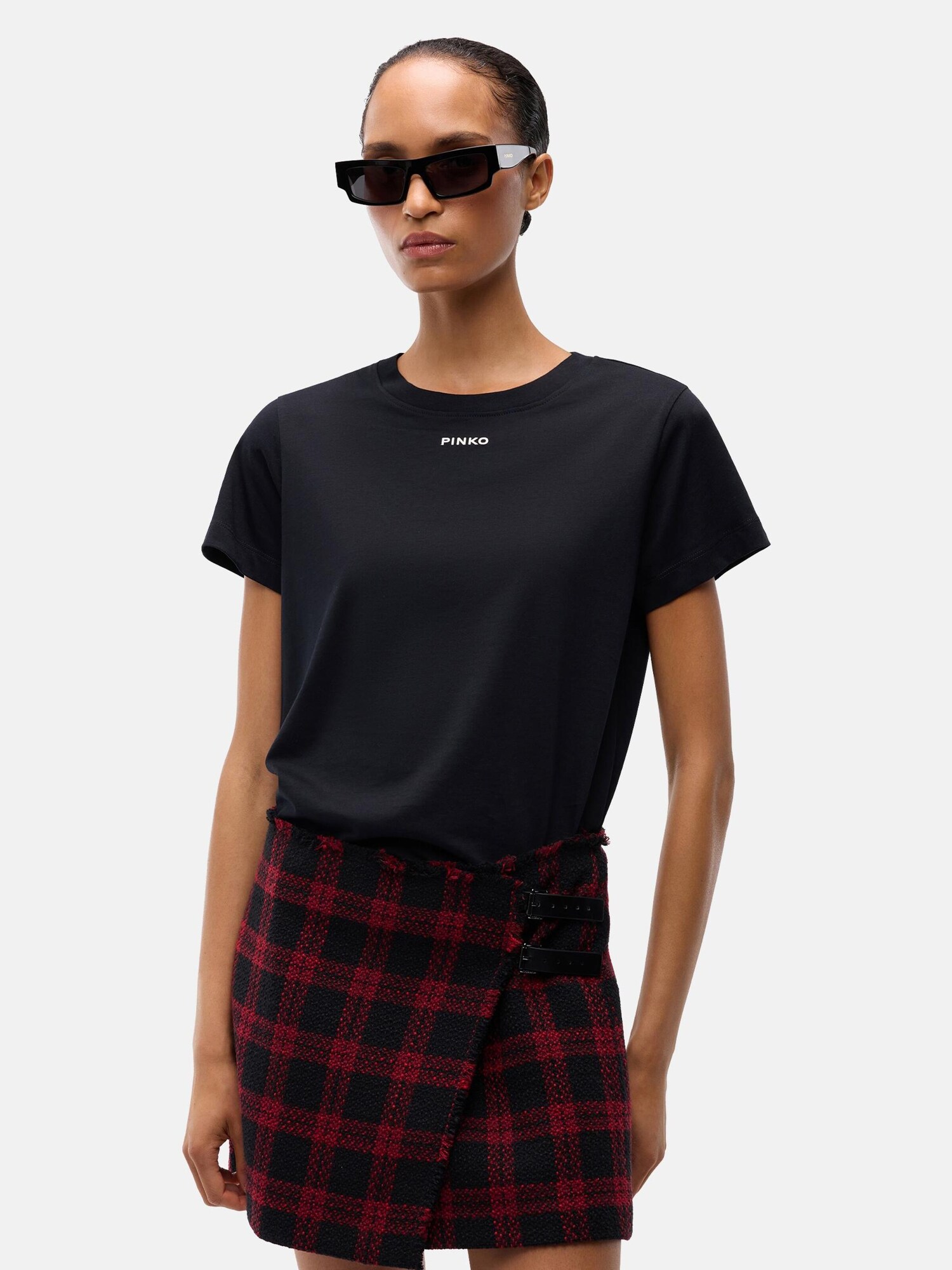 PINKO Camiseta 'PINKO BASICO T-SHIRT JERSEY LOGO PINKO GOMMATO T-SHIRT'  negro – imagen 3