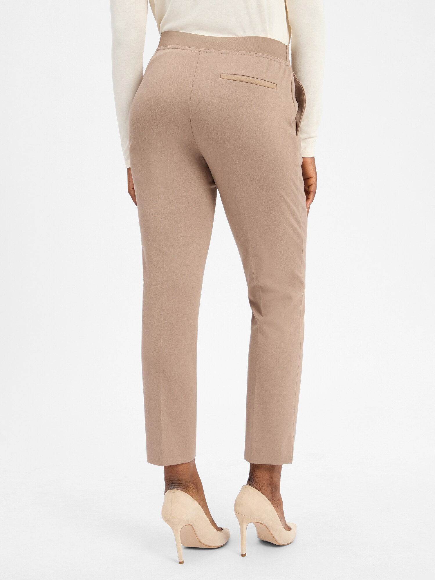 Thumbnail - BOSS Hose Tapria-Crop