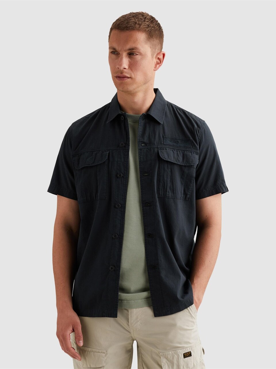 Skjorta 'Shirt with short sleeves and chest pockets'