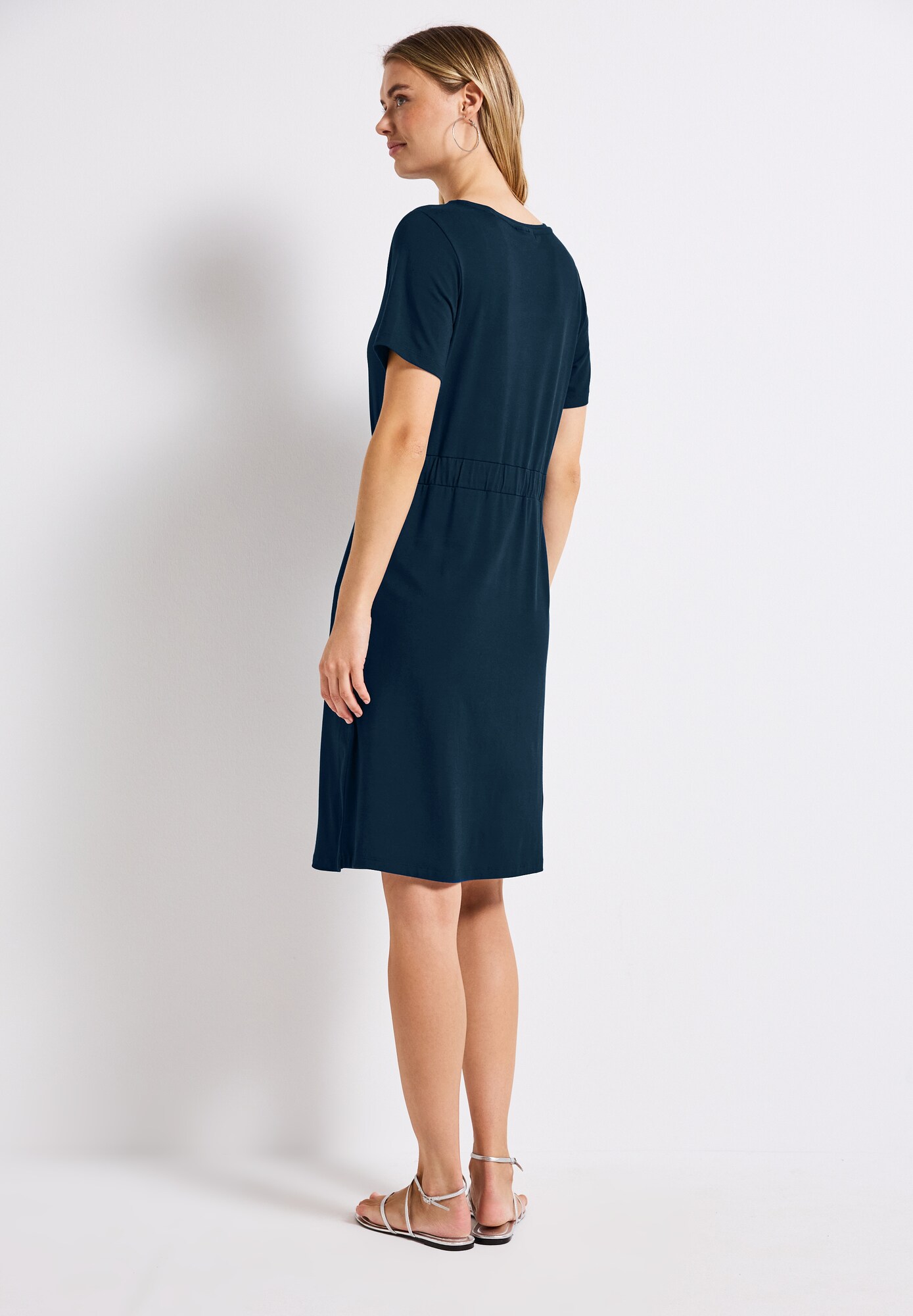 Thumbnail - Kleid