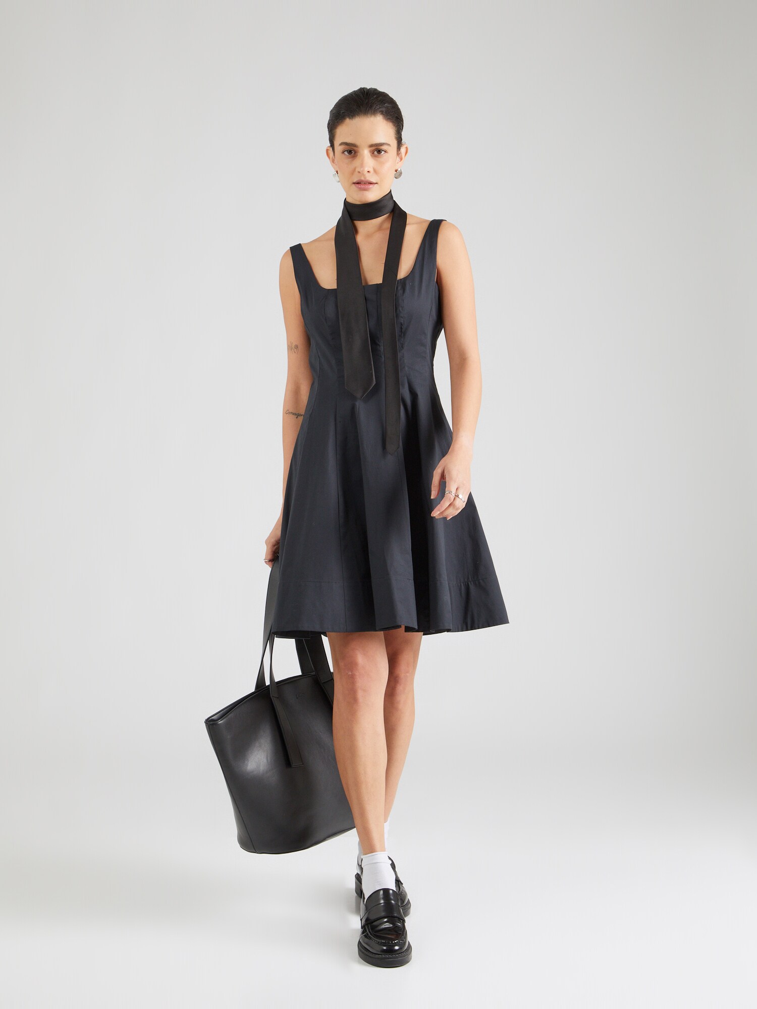 Thumbnail - Staud Kleid