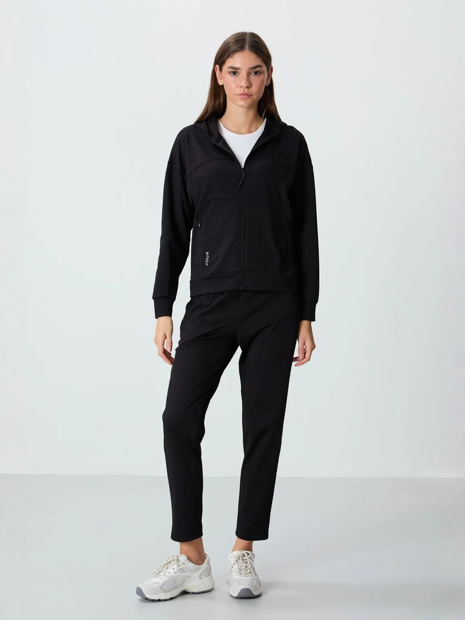 Tommy Life Jogging komplet crna