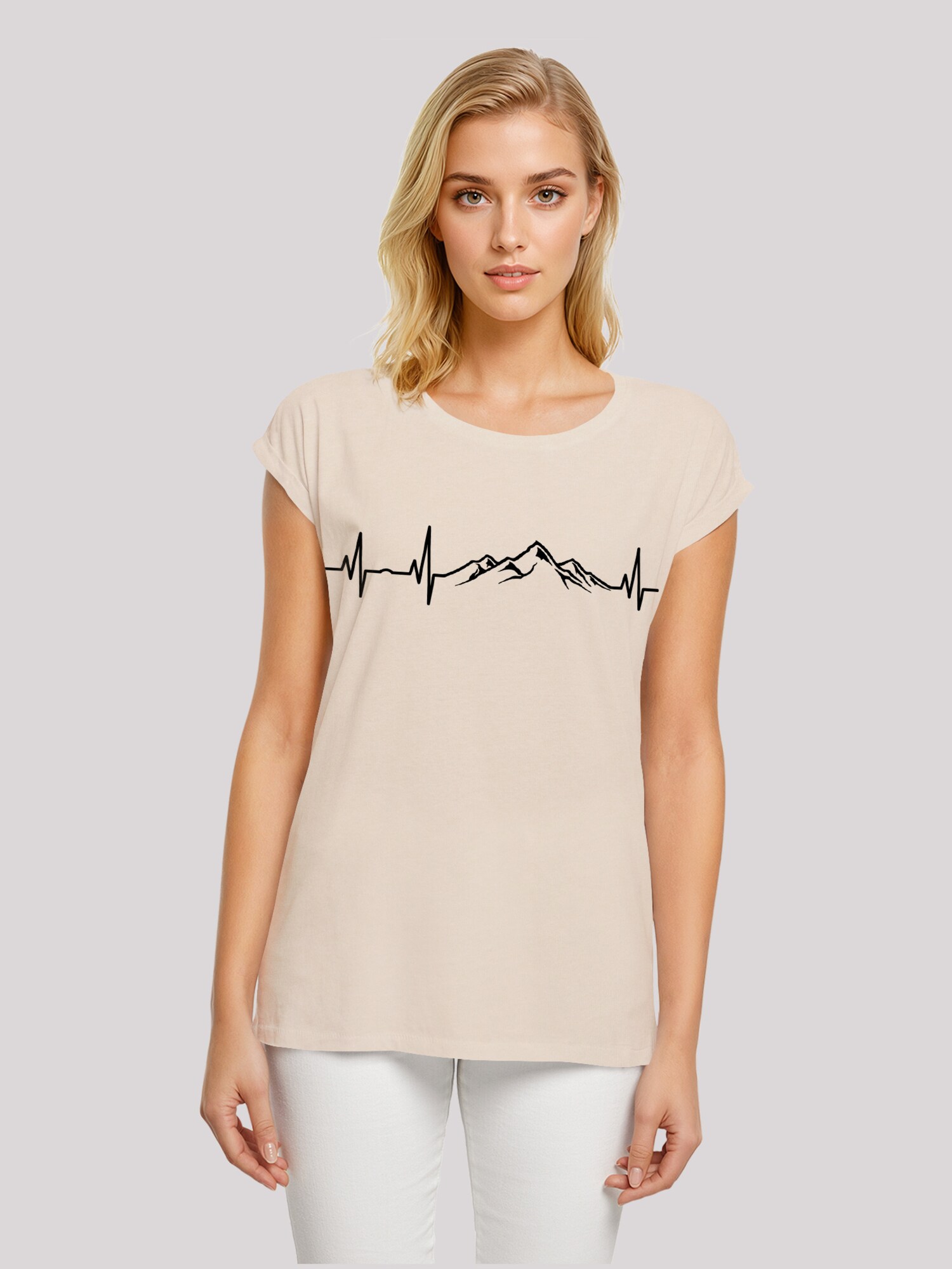 Thumbnail - T-Shirt 'Mountain Heartbeat'