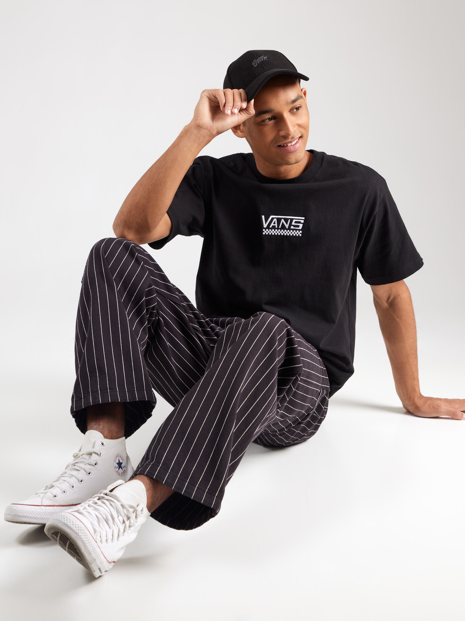 Thumbnail - T-Shirt