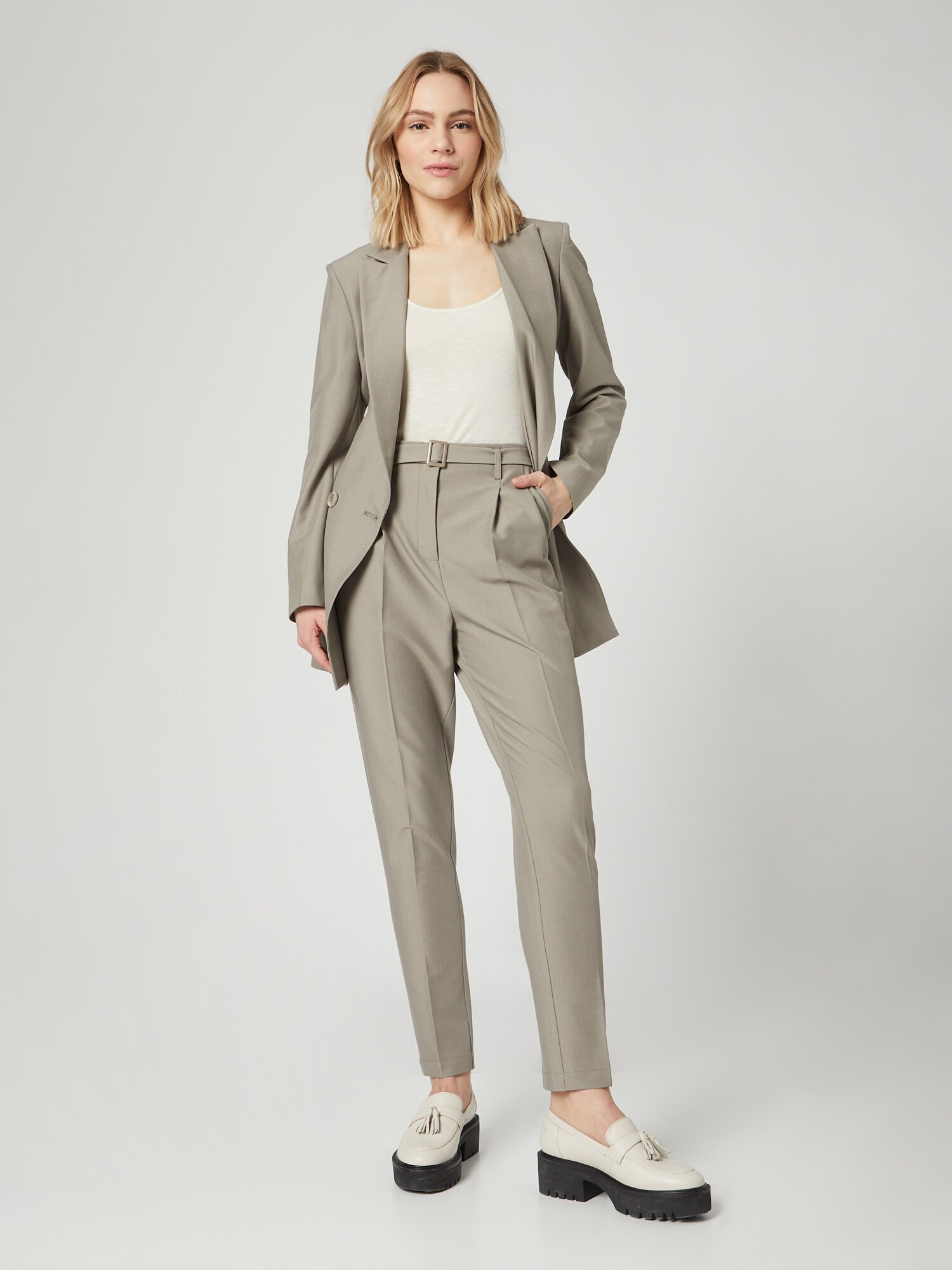 Thumbnail - Guido Maria Kretschmer Women Bundfaltenhose Erika
