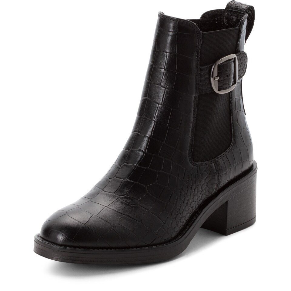 Chelsea boots