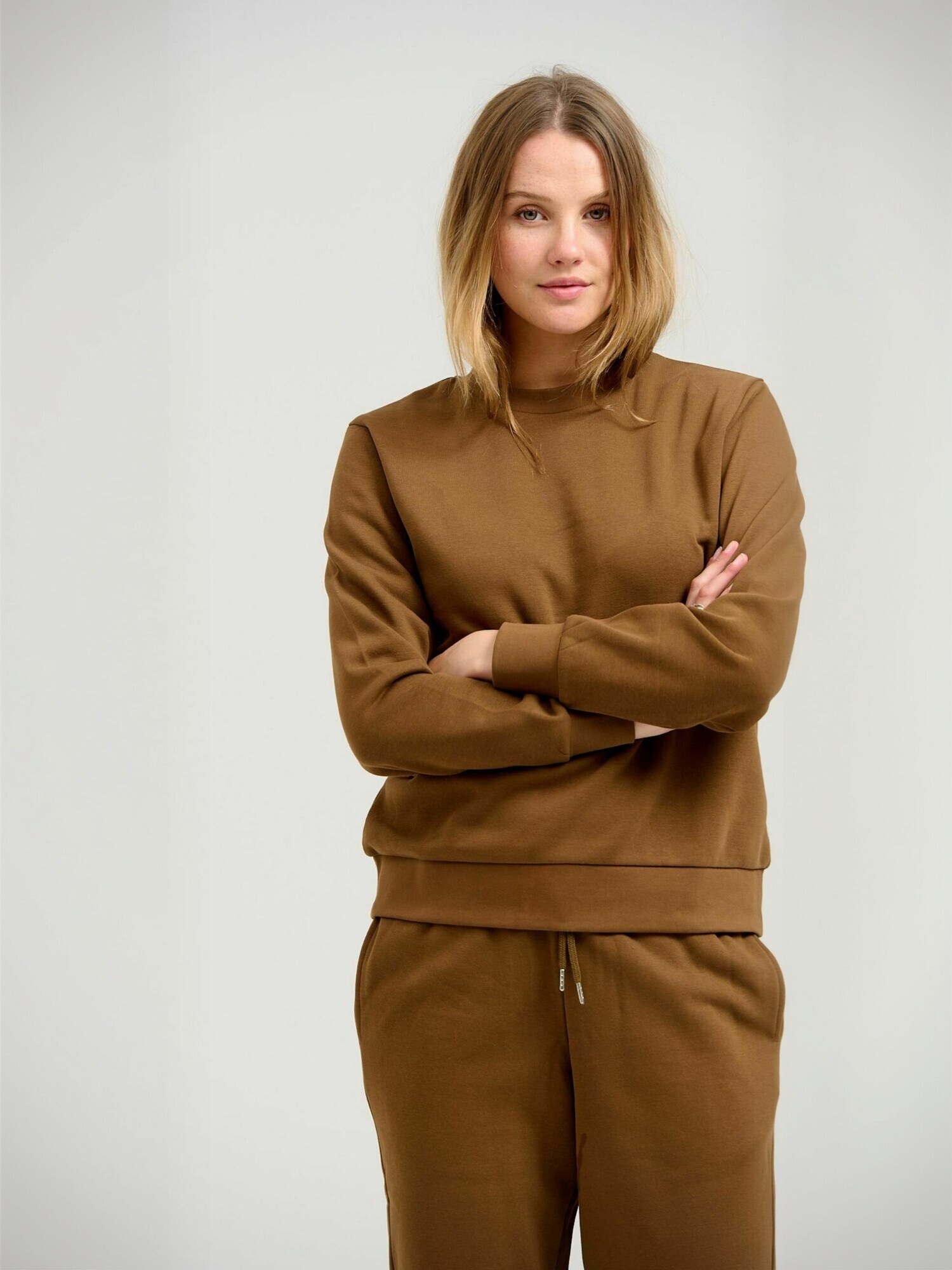 Teeshoppen Sweater Crewneck