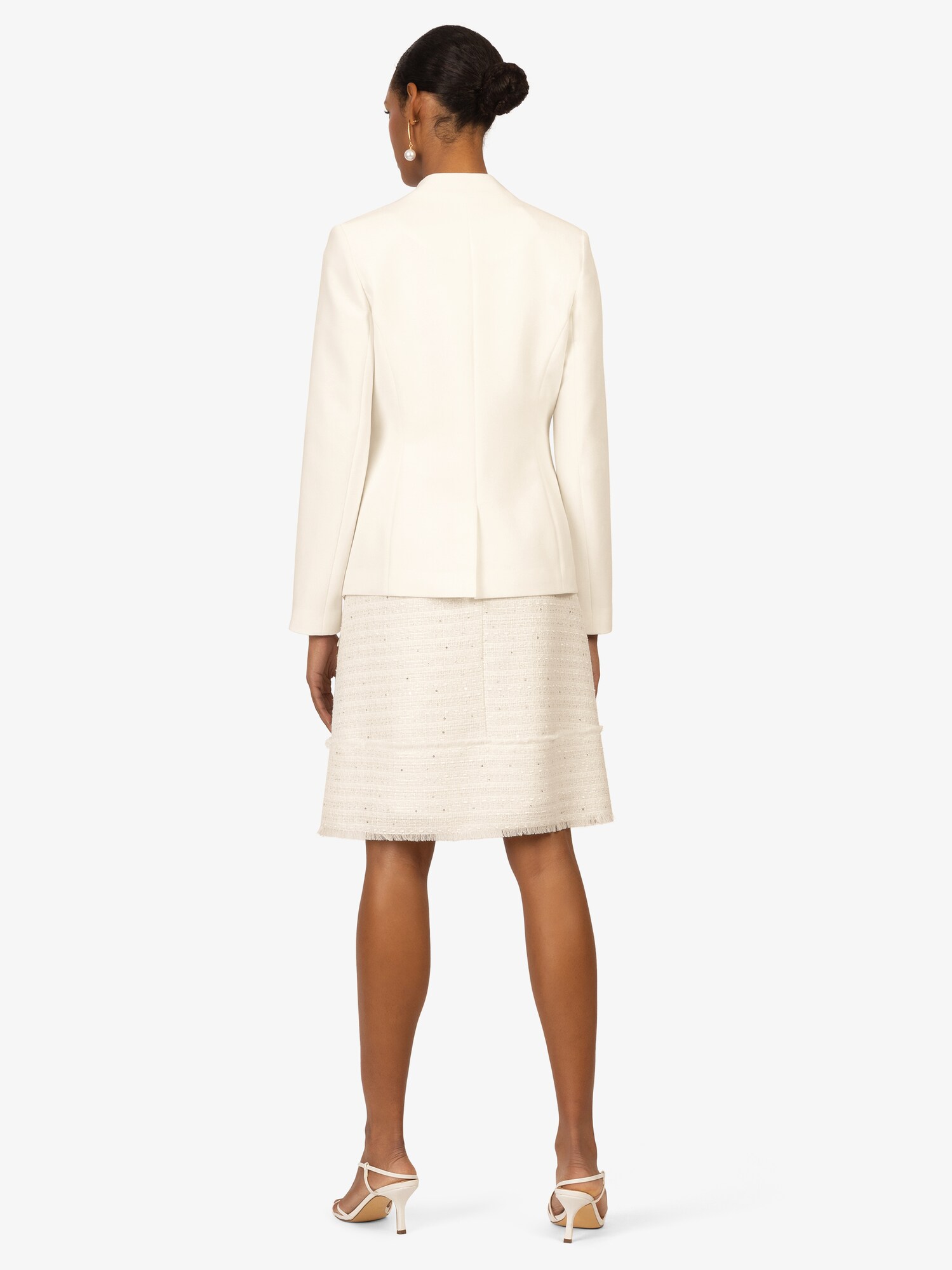 Thumbnail - Blazer
