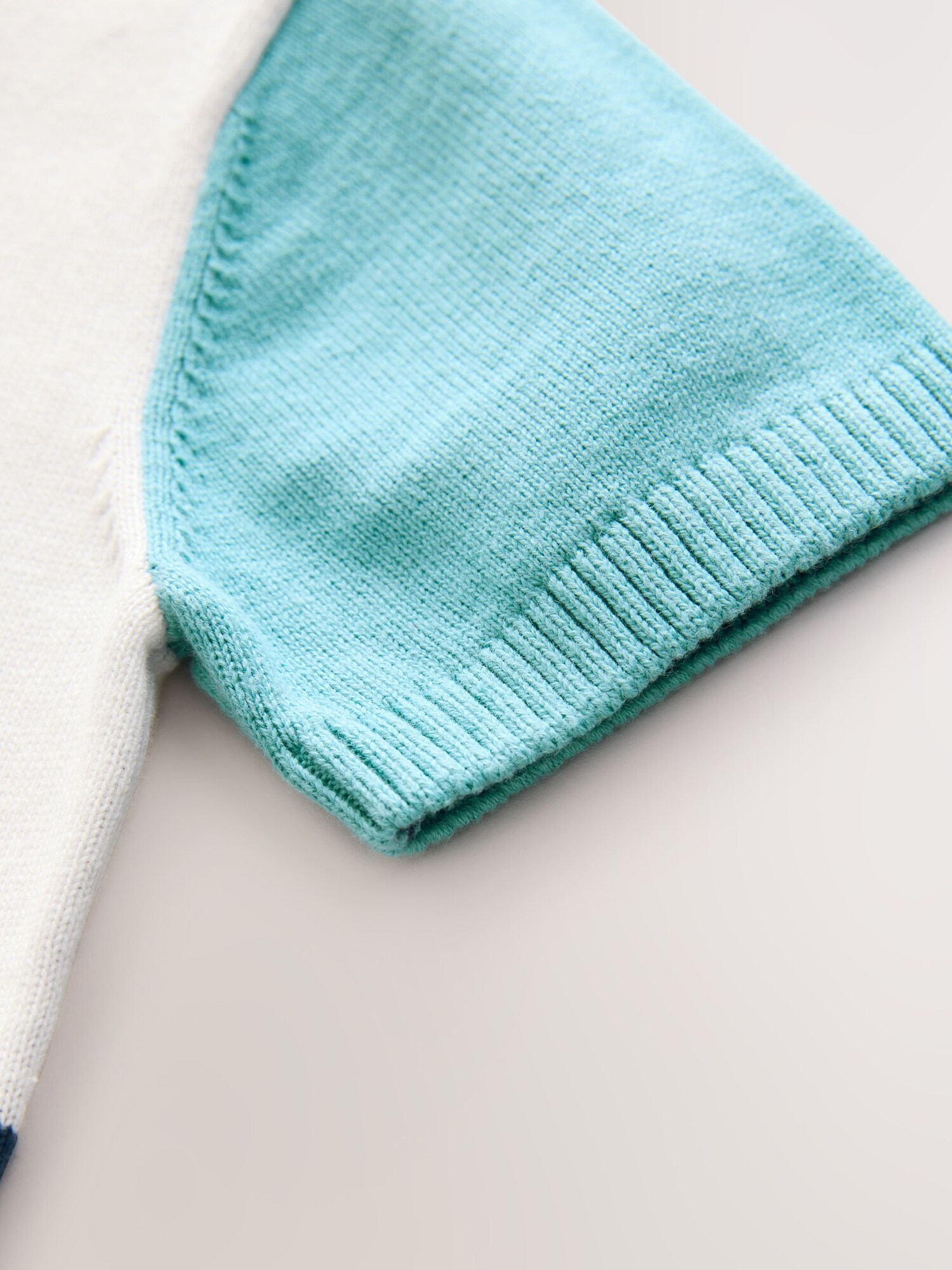 Thumbnail - Next Pullover