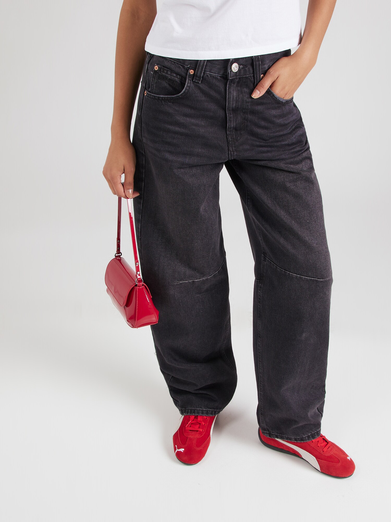 BDG Urban Outfitters Farmer 'LOGAN'  fekete farmer termék 2. képe