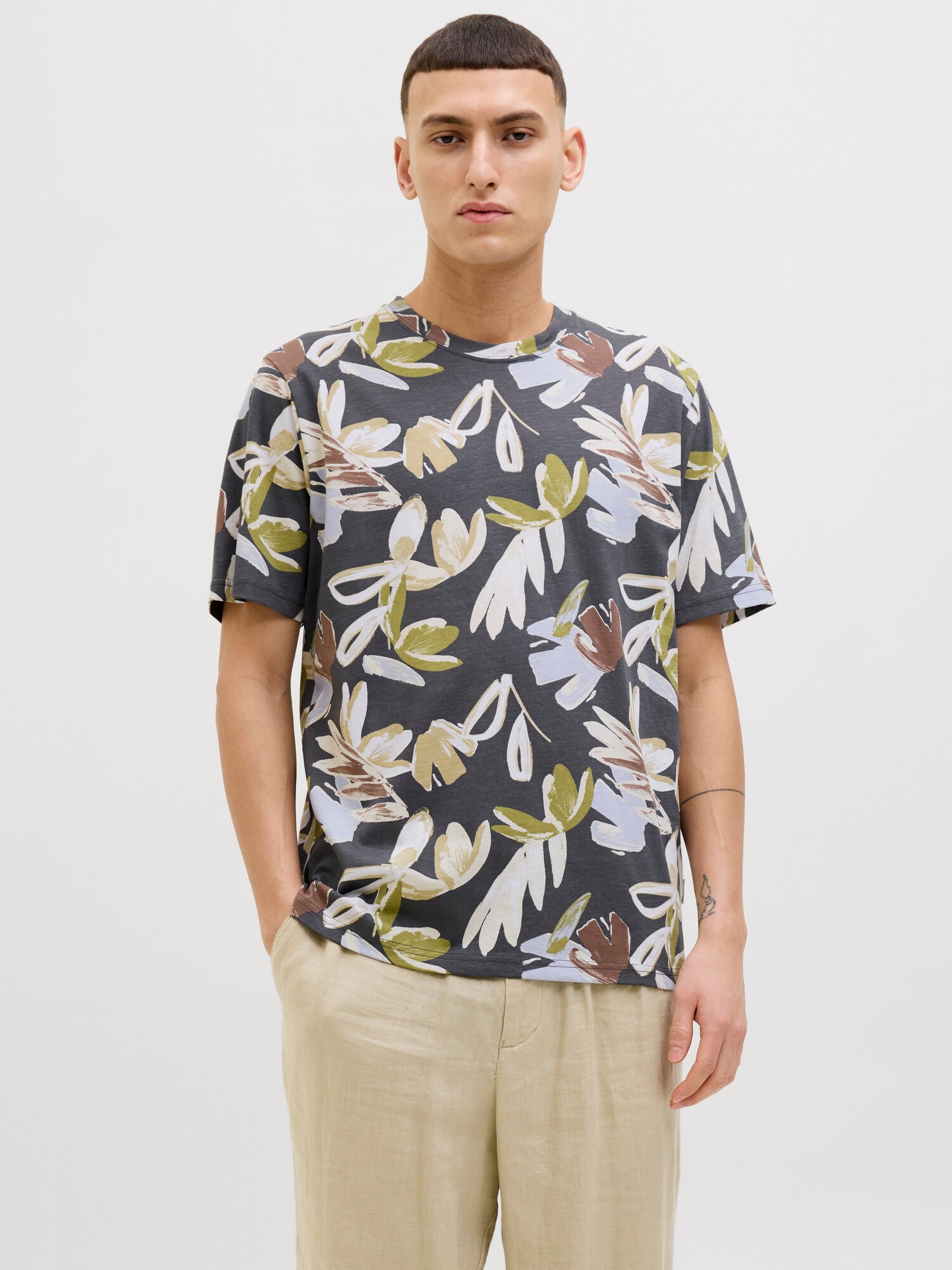 JACK & JONES Póló  világoskék / barna / sötétszürke / khaki termék 2. képe