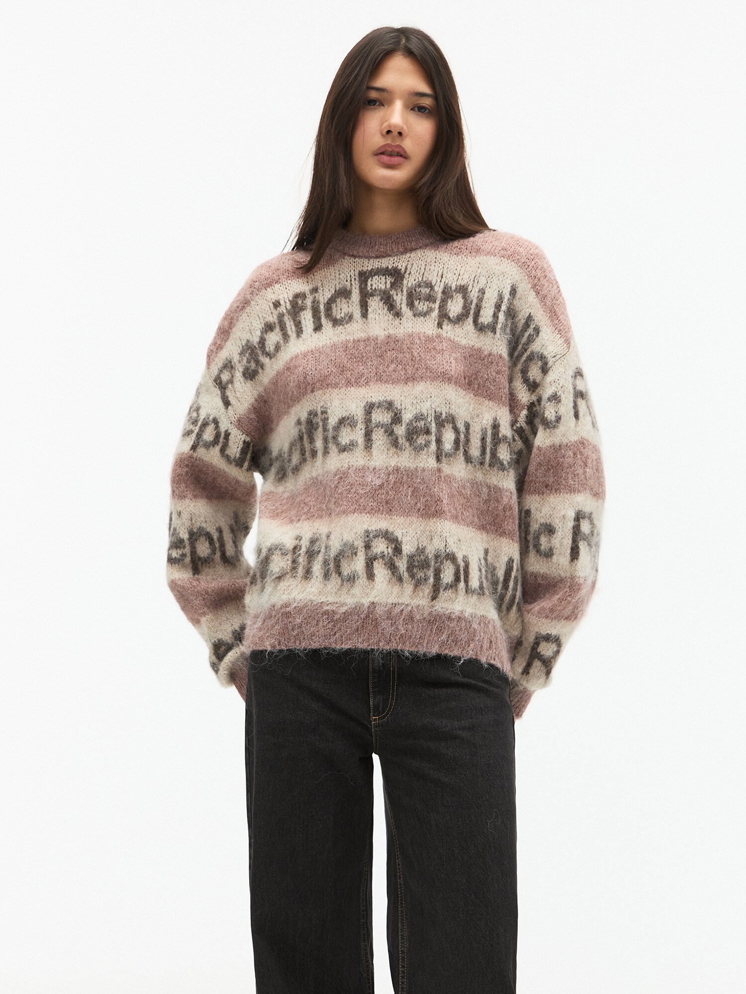 Pull&Bear Pulóver  krém / sötétszürke / piros mix termék 2. képe