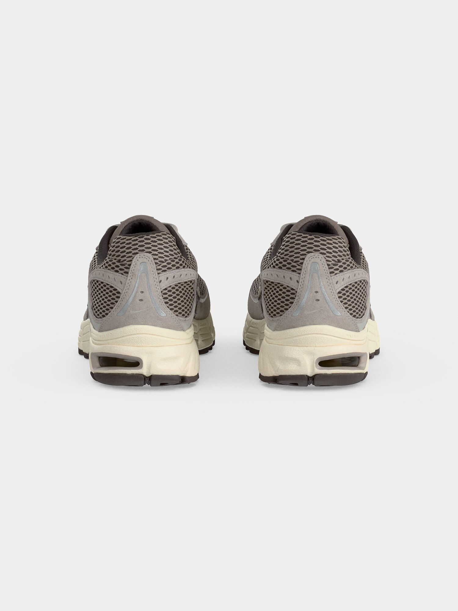 Nike Sportswear Zapatillas deportivas bajas 'AIR MAX MOTO 2K'  taupe / piedra – imagen 4