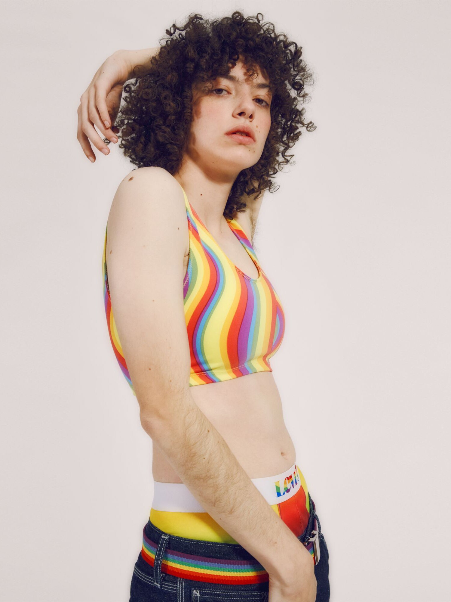 LEVI'S ® Bikini felső 'Sports Bra Hook Up'  vízszín / limone / világos sárga / neonlila / gránátalma termék 2. képe