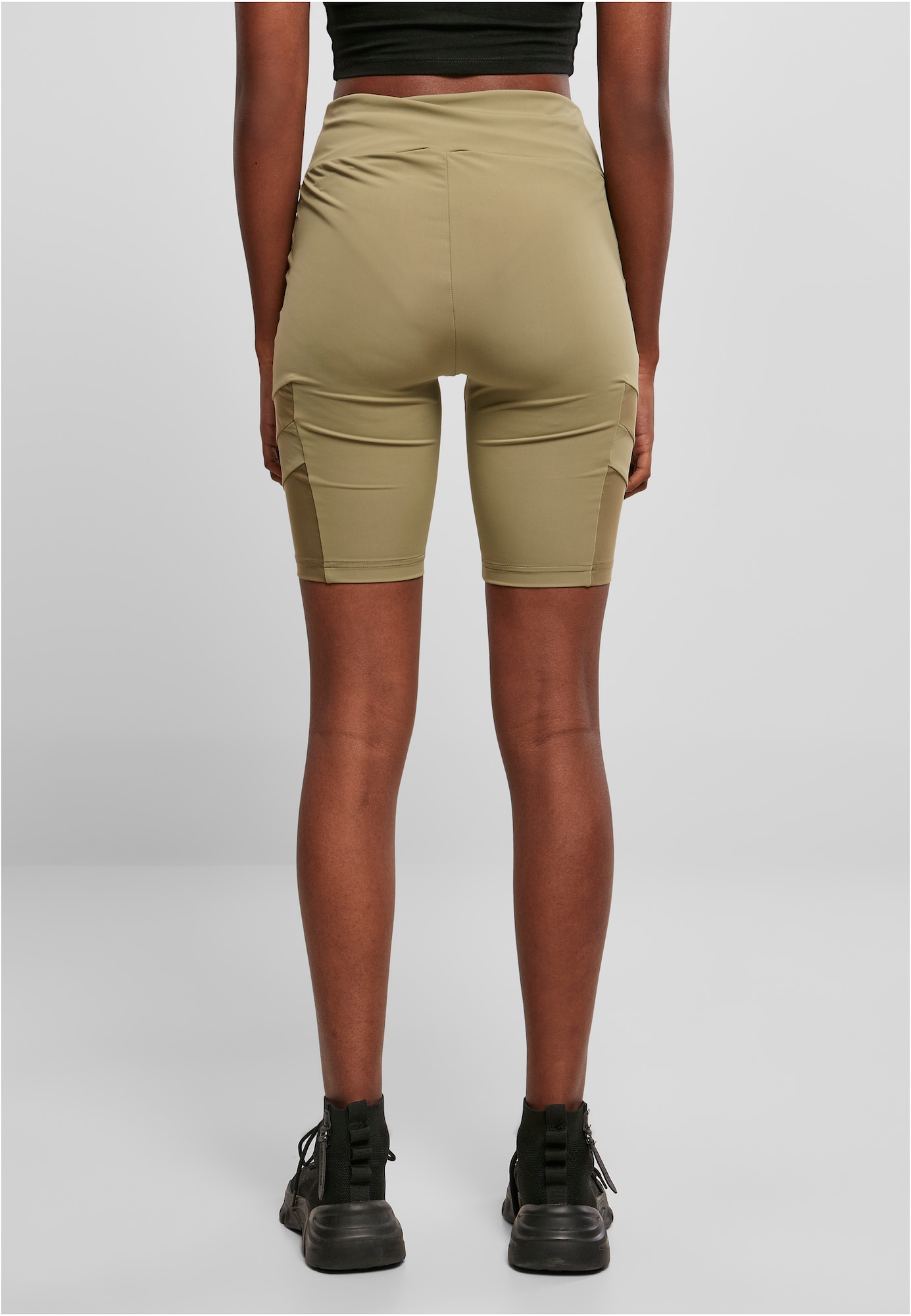 Thumbnail - Urban Classics Shorts