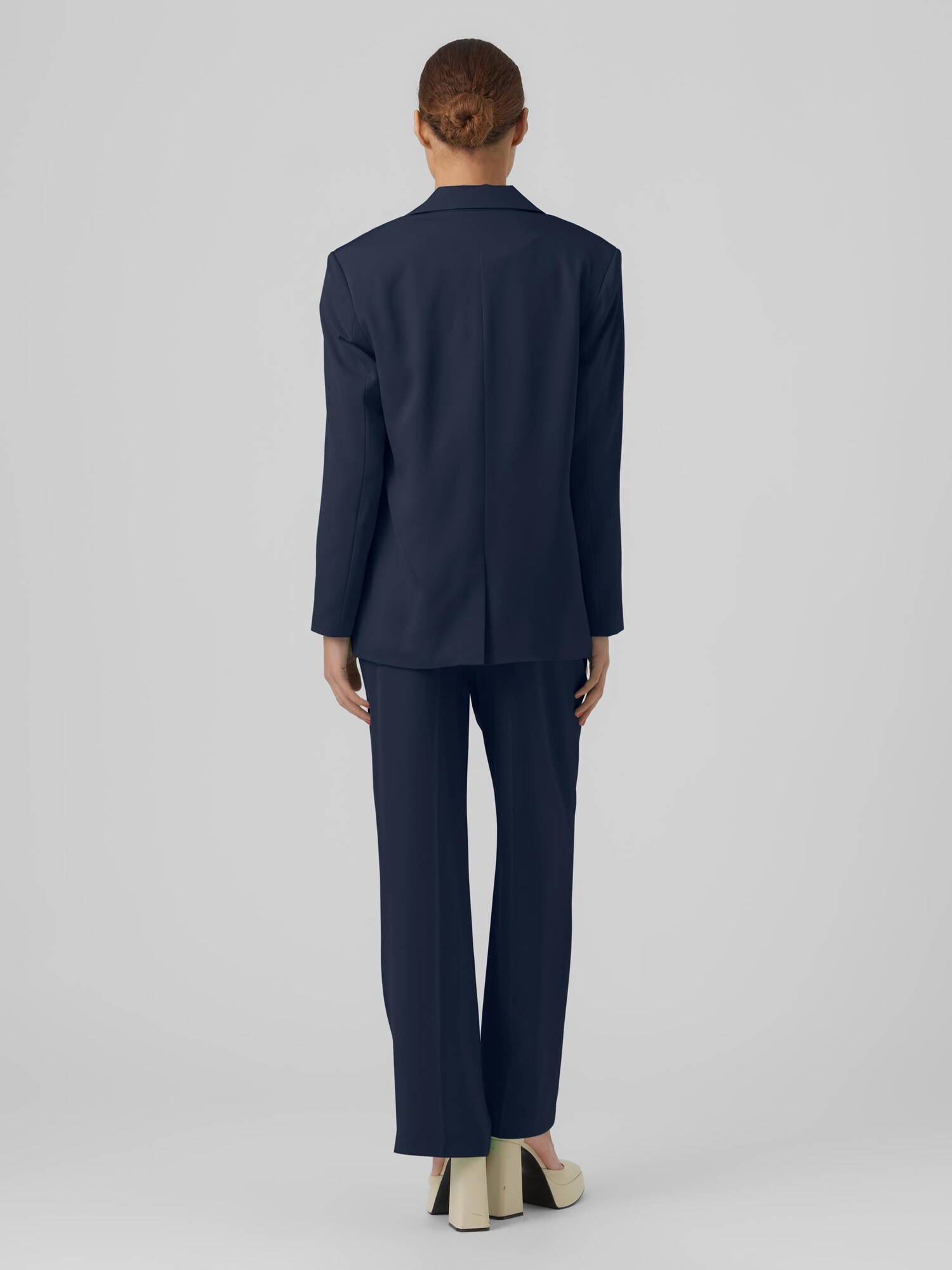 VERO MODA Blézer 'AYOETROIAN'  tengerészkék termék 2. képe