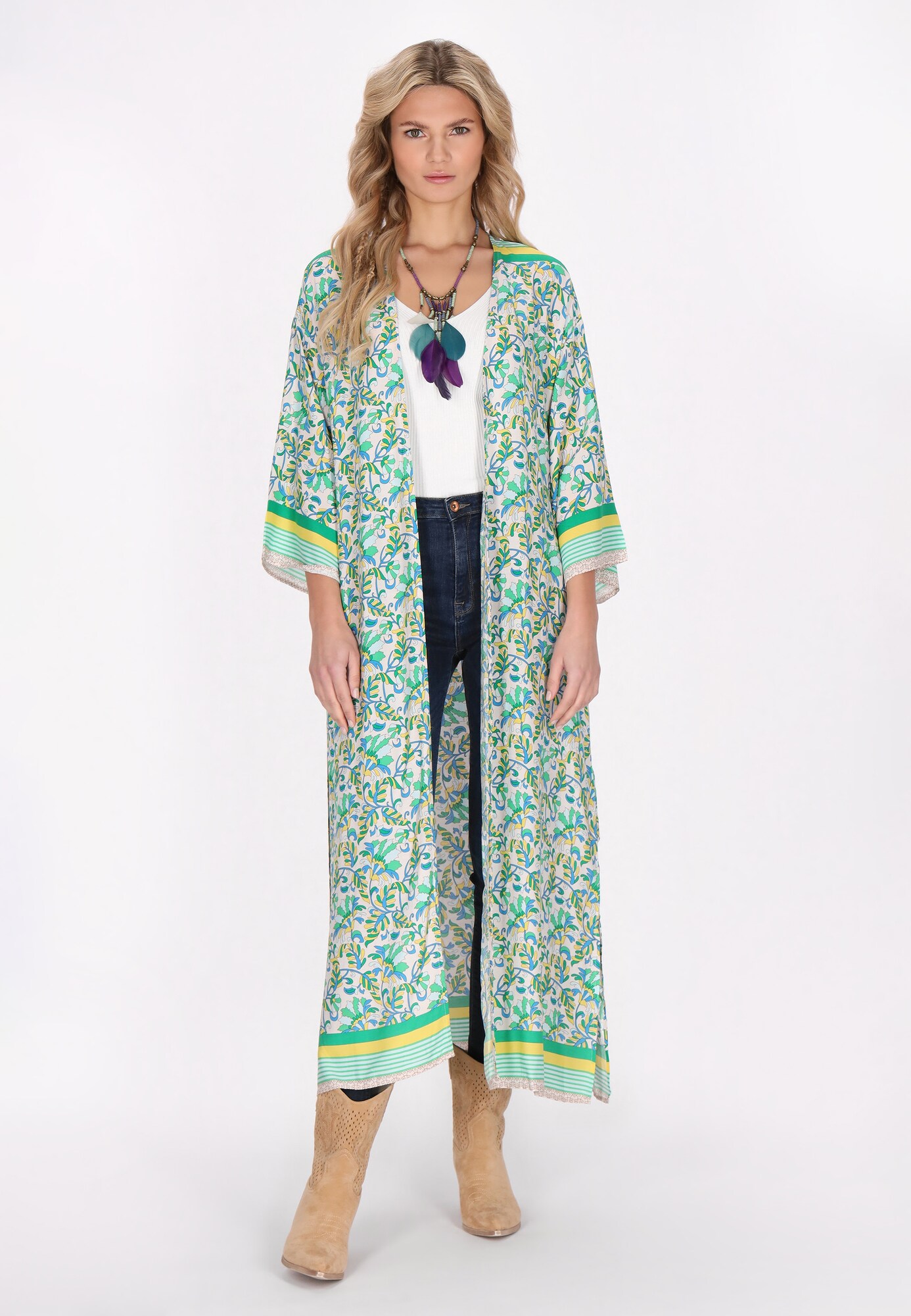 Thumbnail - usha FESTIVAL Kimono Fashion Look