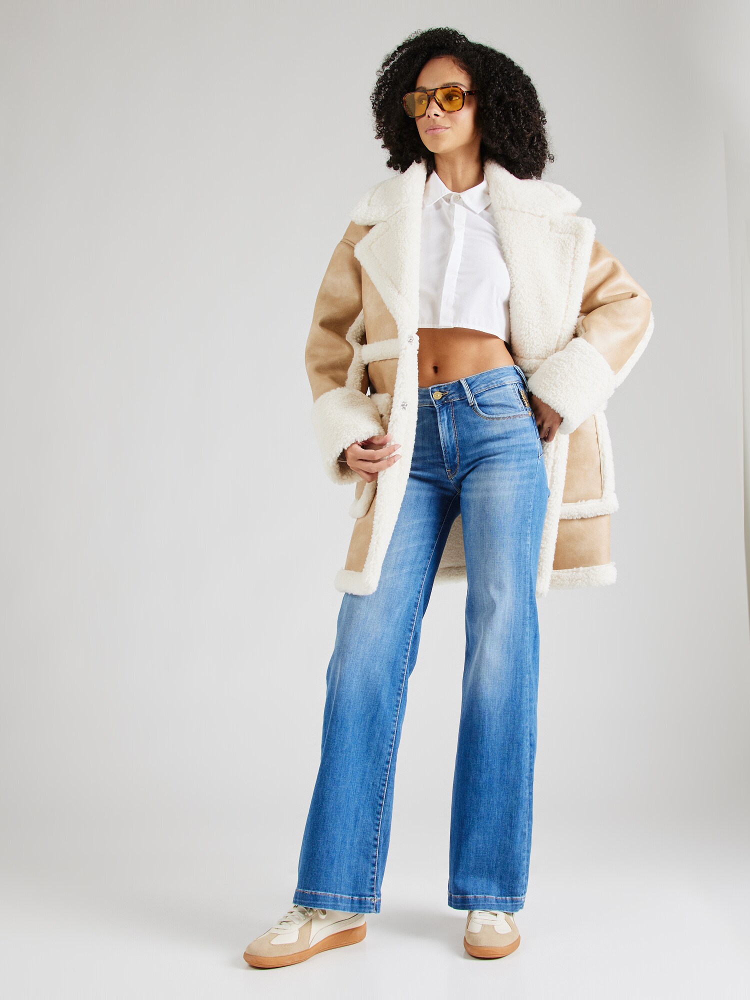Thumbnail - Jeans