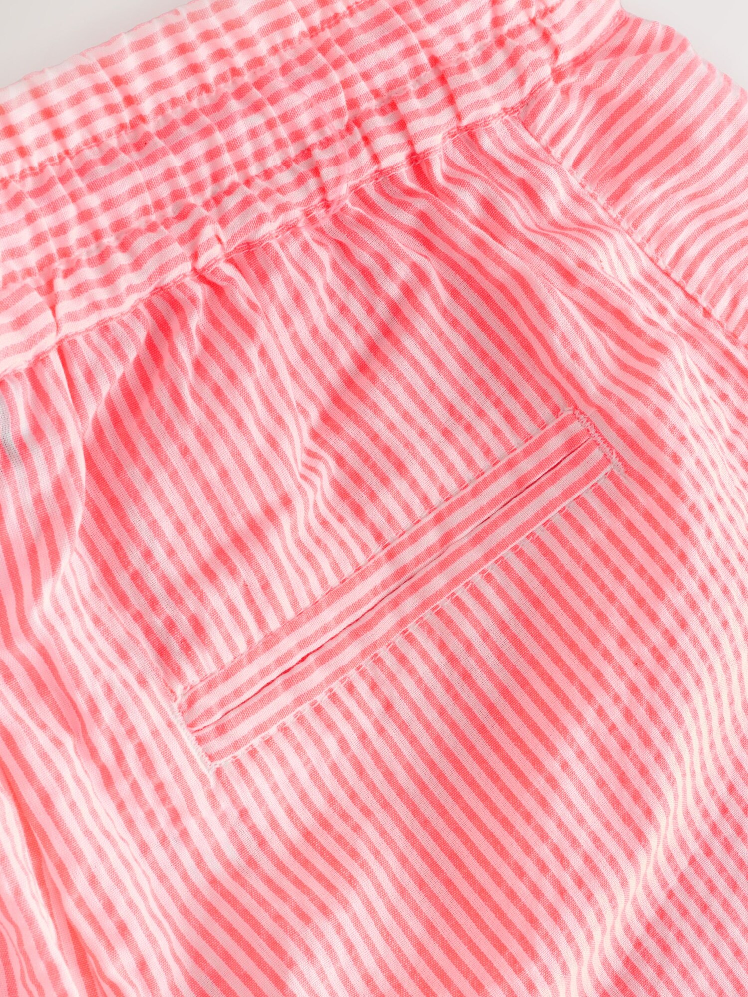 Thumbnail - Next Hose