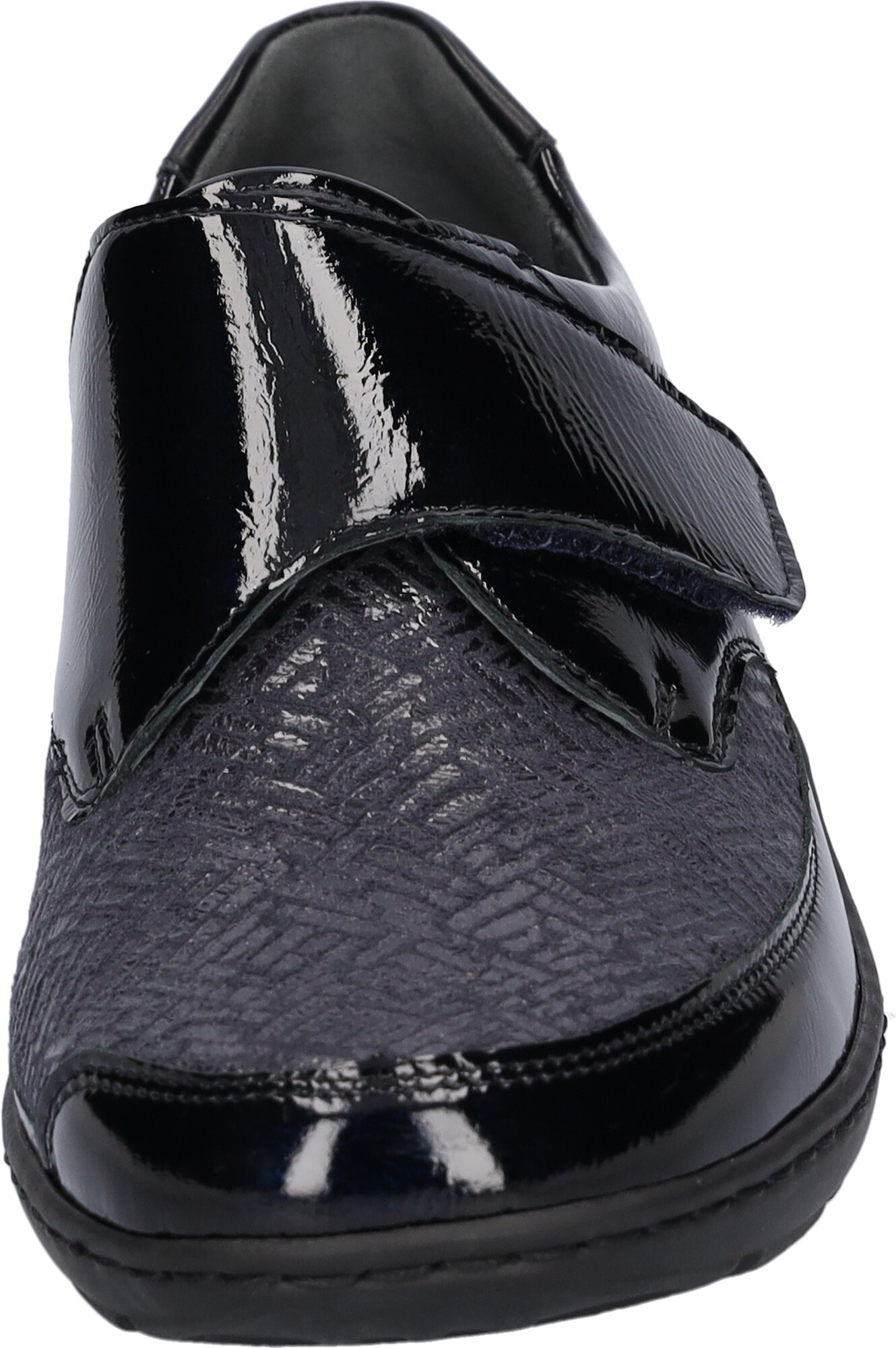 Thumbnail - Slipper