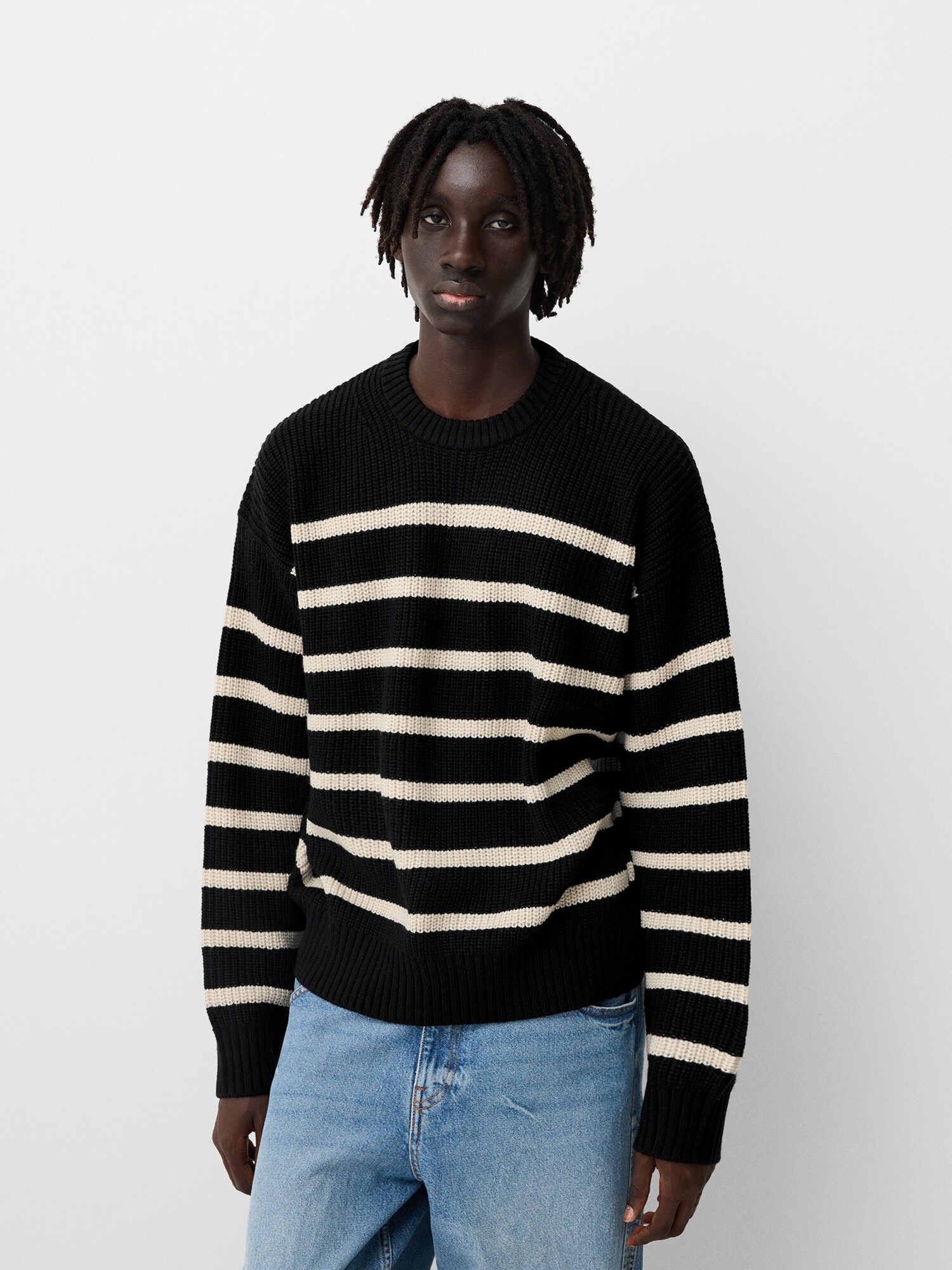 Bershka Pulóver  bézs / fekete termék 2. képe
