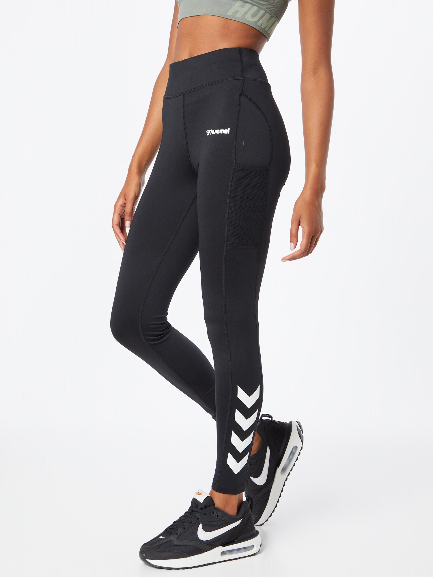 Hummel Sportnadrágok 'Chipo'  fekete / fehér termék 2. képe