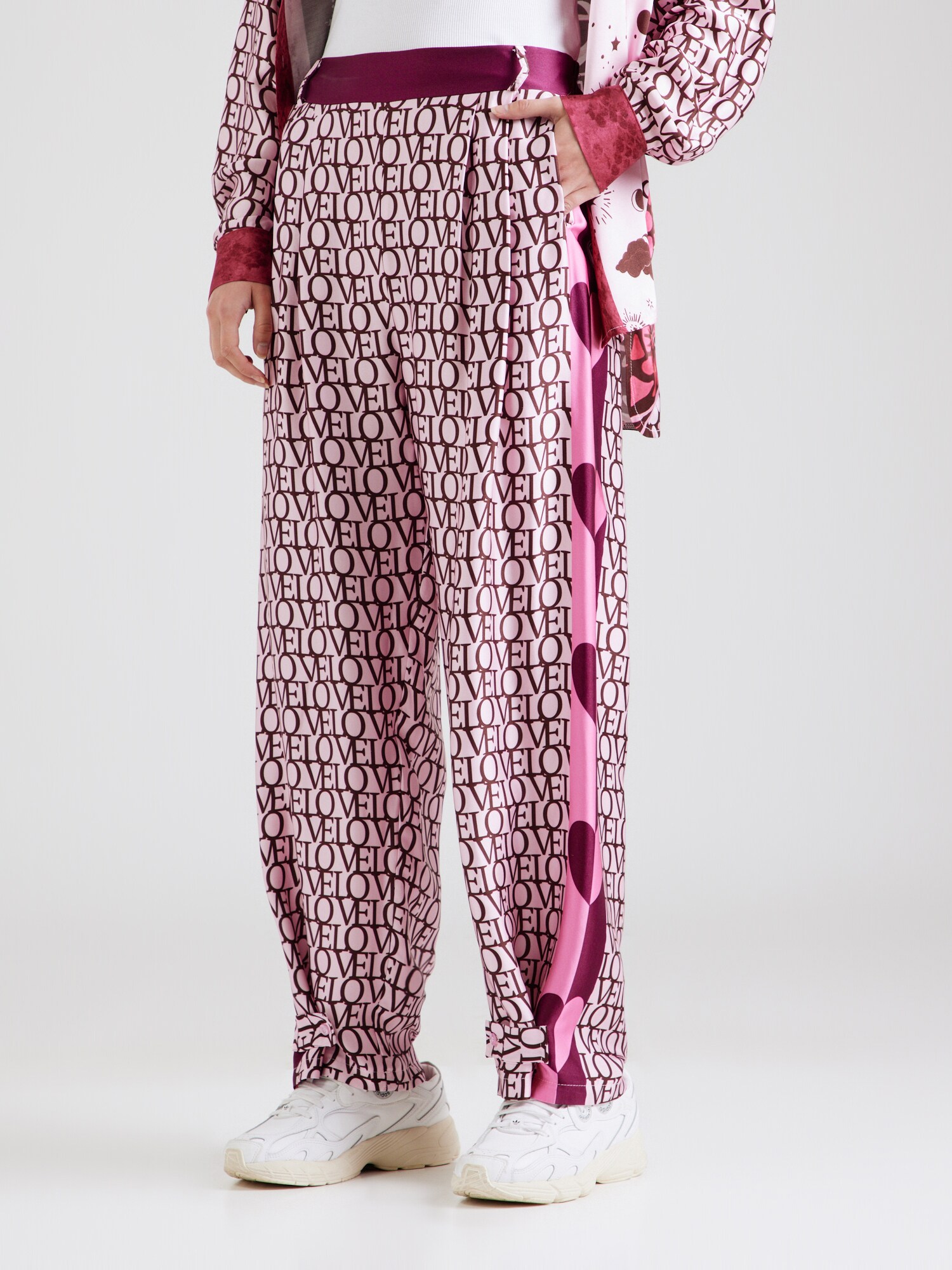 Thumbnail - miss goodlife Hose Love