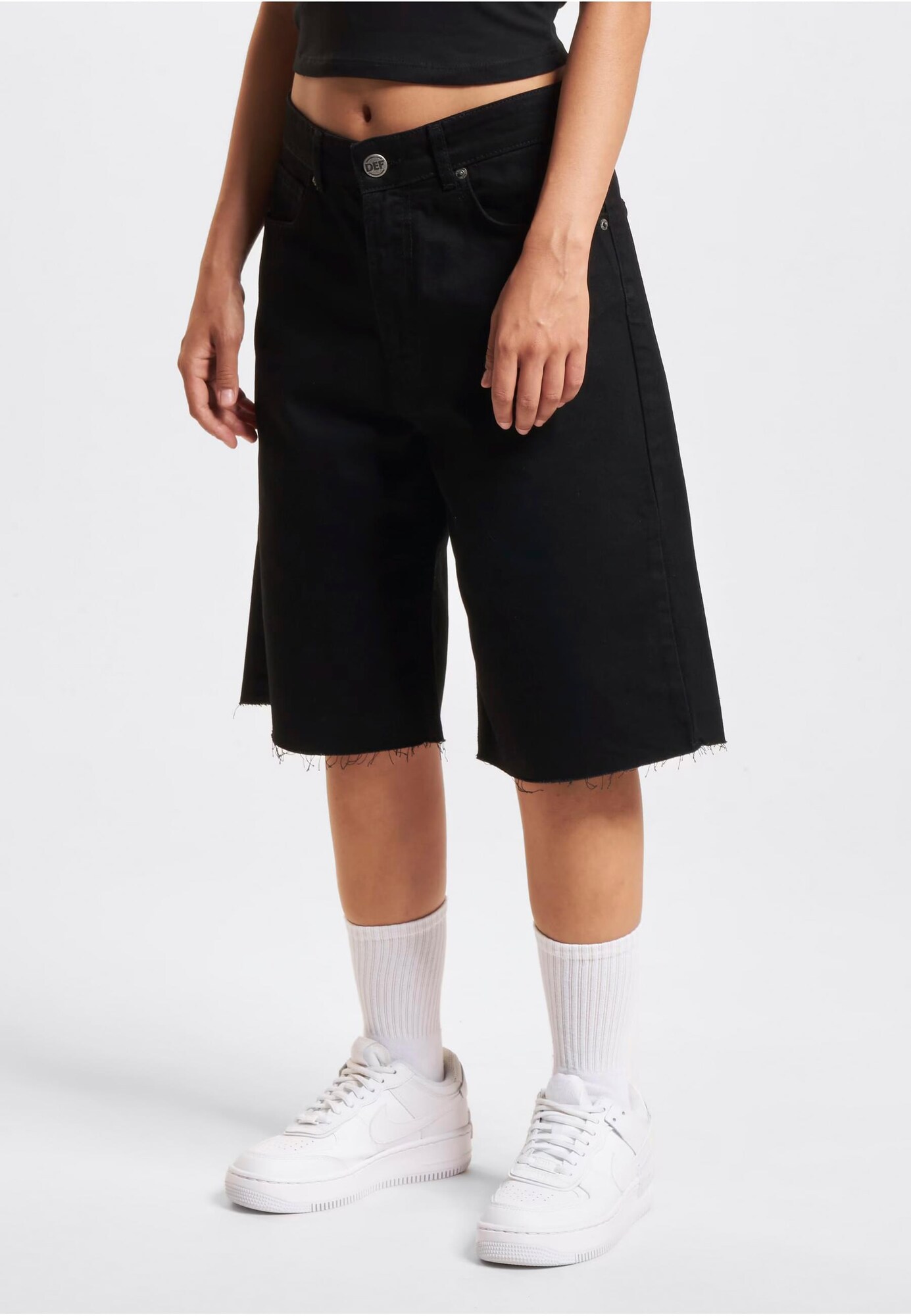 Thumbnail - DEF Shorts