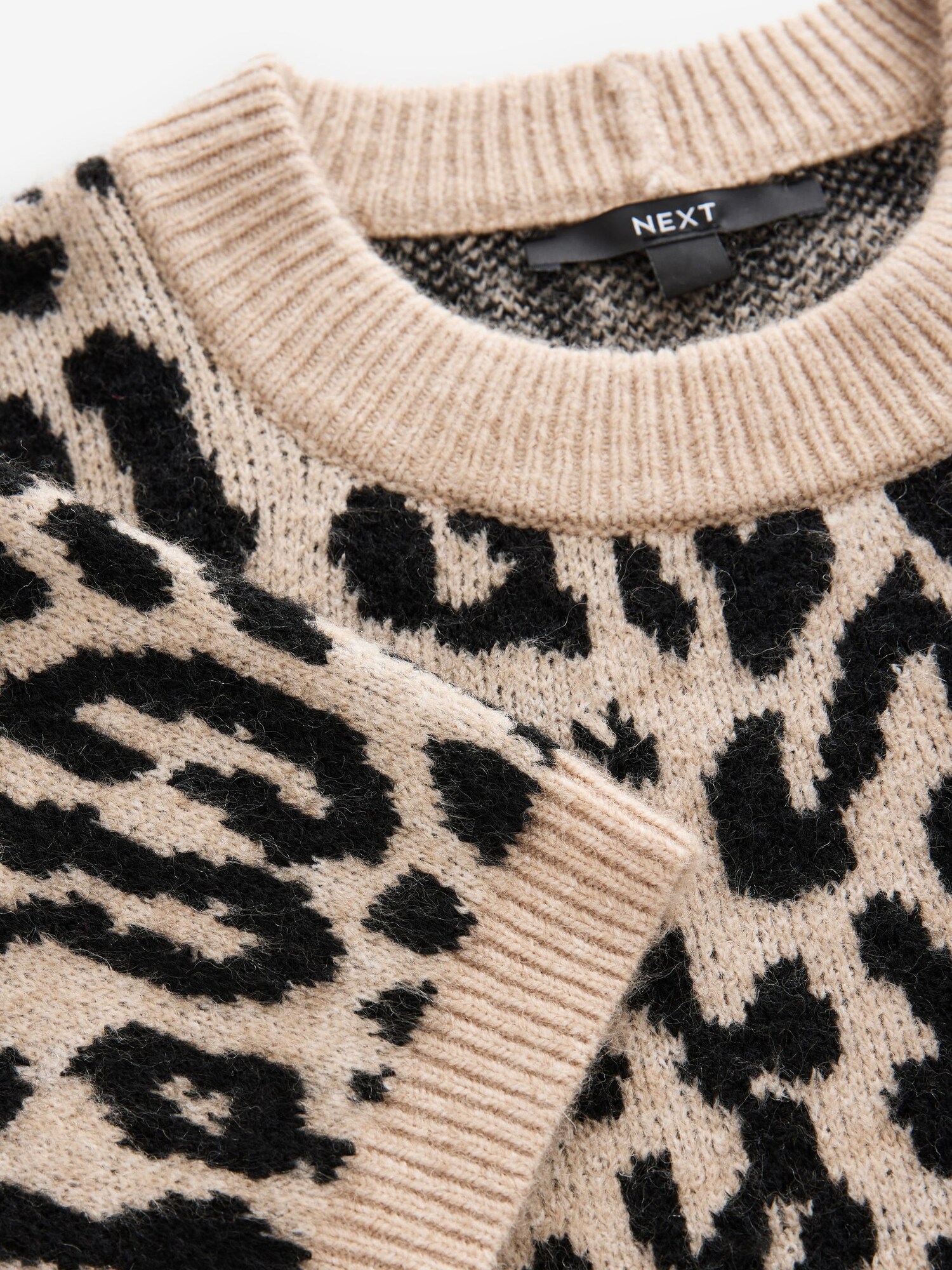Thumbnail - Next Pullover
