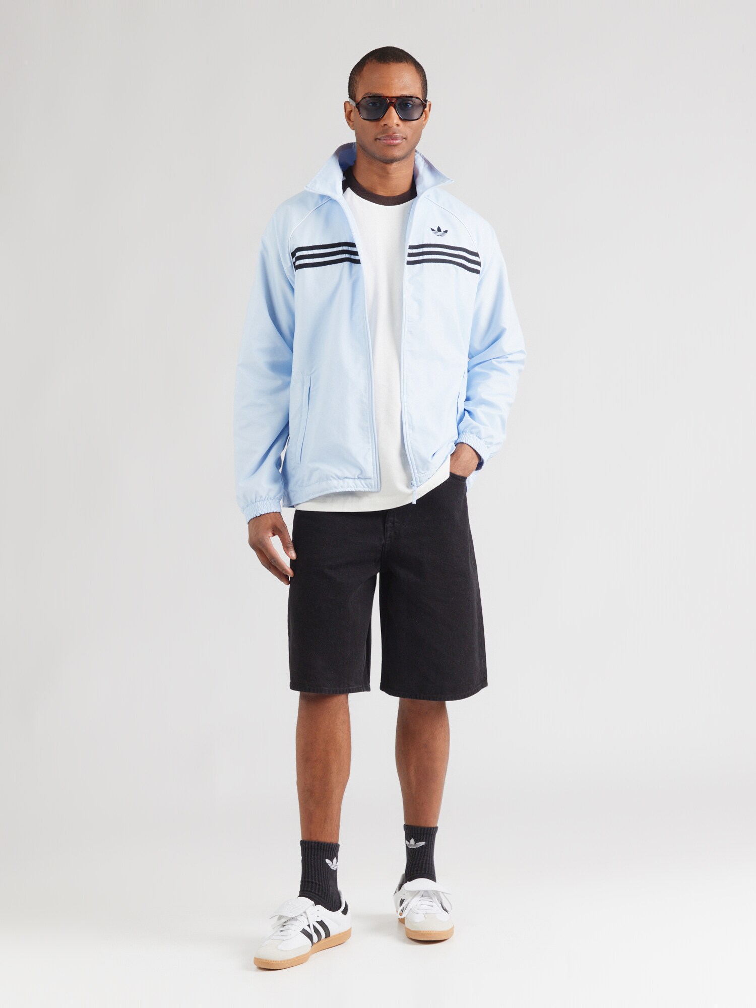 ADIDAS ORIGINALS Chaqueta de entretiempo 'CHEST STRIPES TRACK'  azul claro / negro – imagen 4