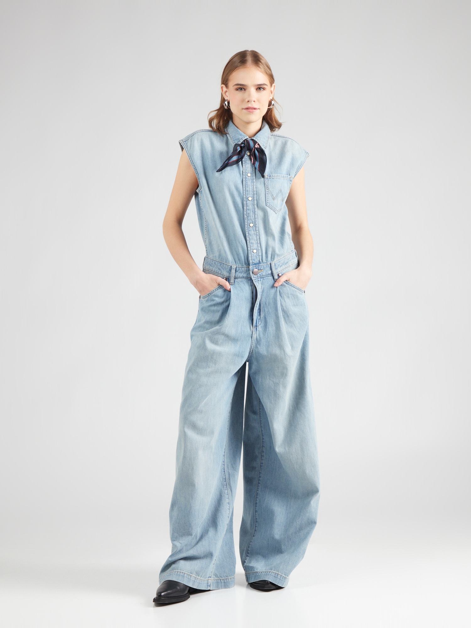 WRANGLER Kezeslábas világoskék termék 2. képe
