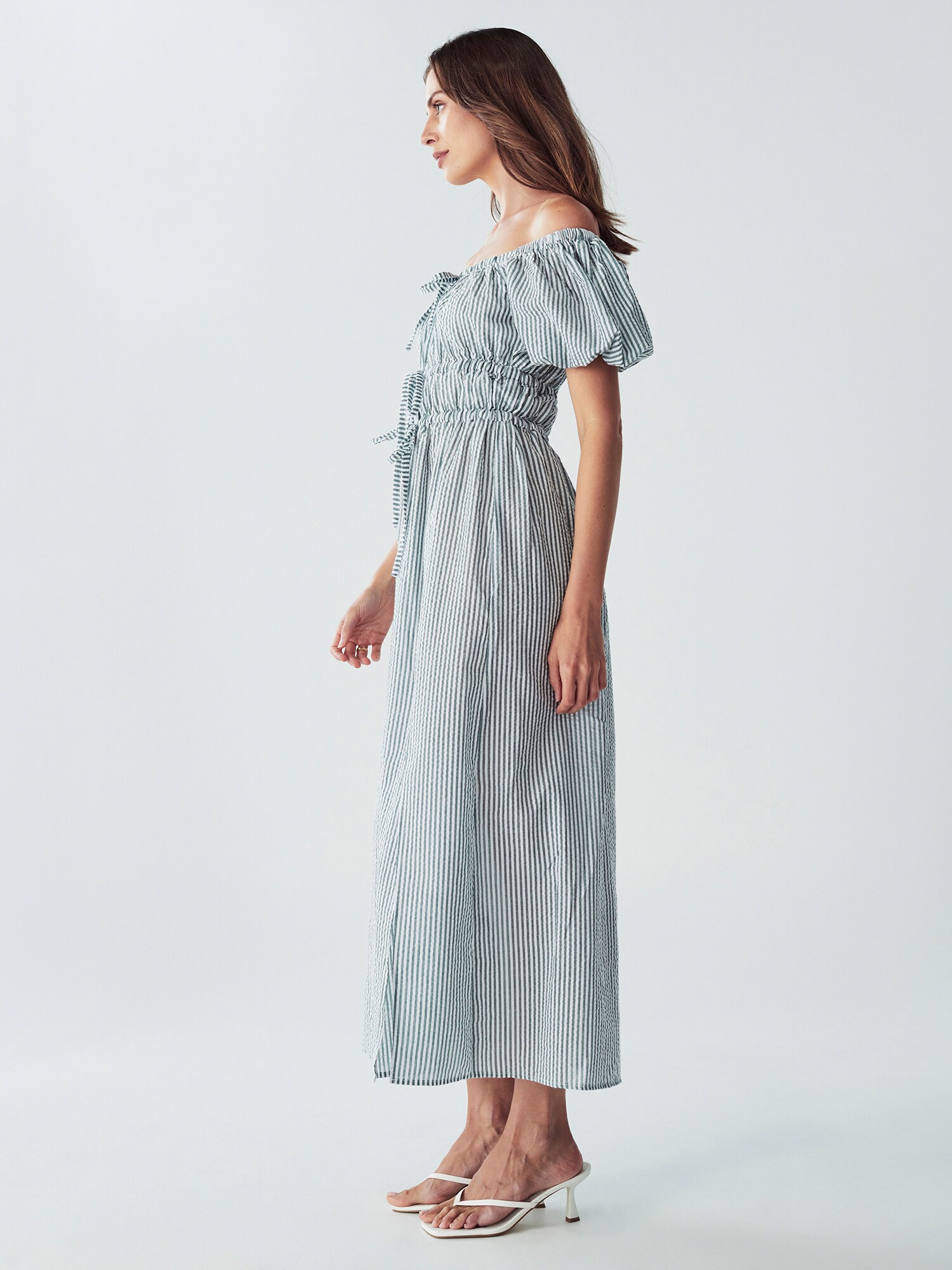 Thumbnail - Willa Kleid