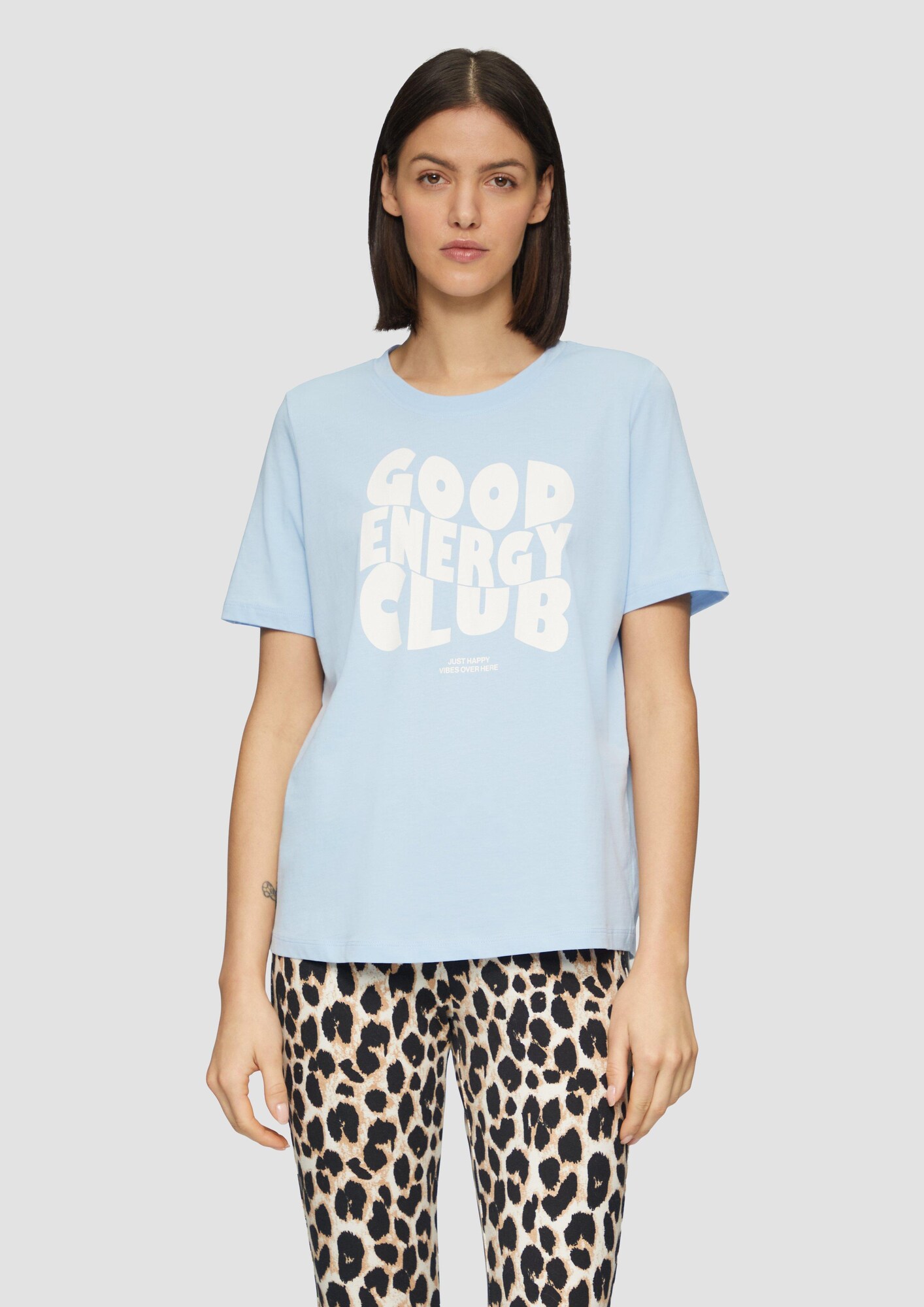 Thumbnail - T-Shirt