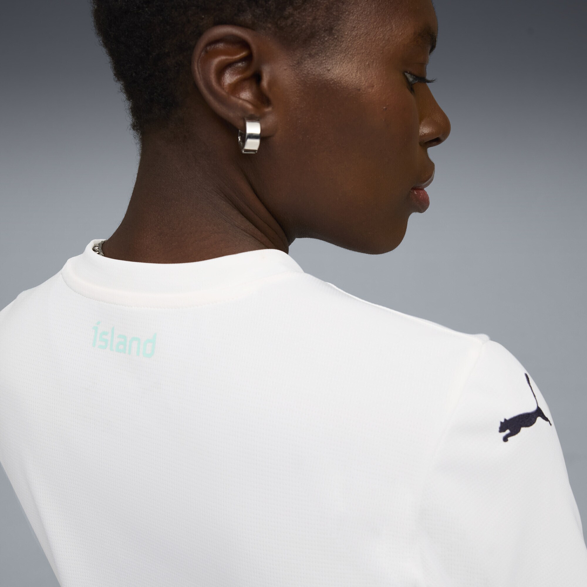 Thumbnail - PUMA Trikot Island Team 2025