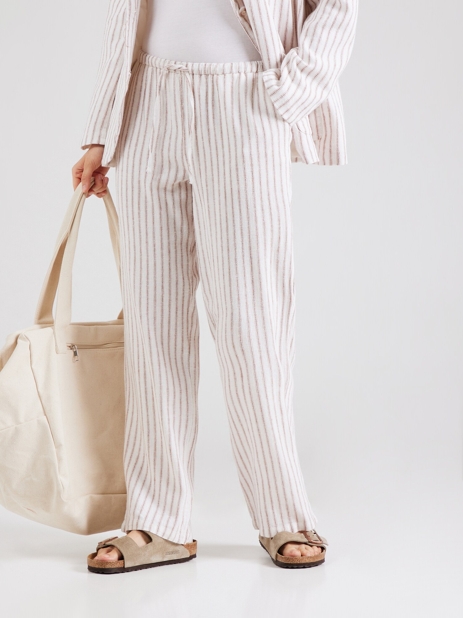 VERO MODA Nadrág 'VMLOLA'  barna / fehér termék 2. képe