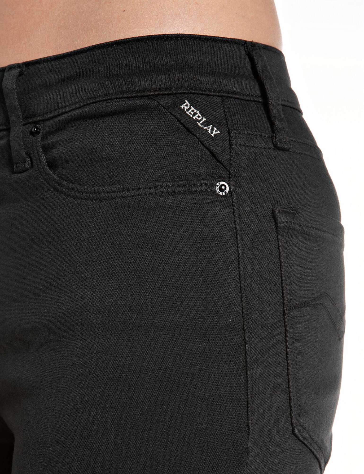 Thumbnail - Jeans
