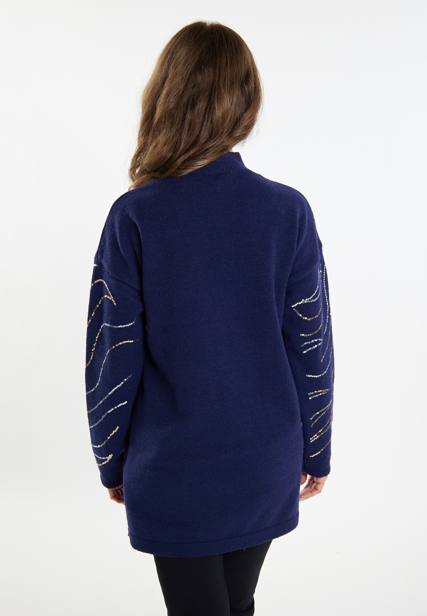 Thumbnail - Pullover