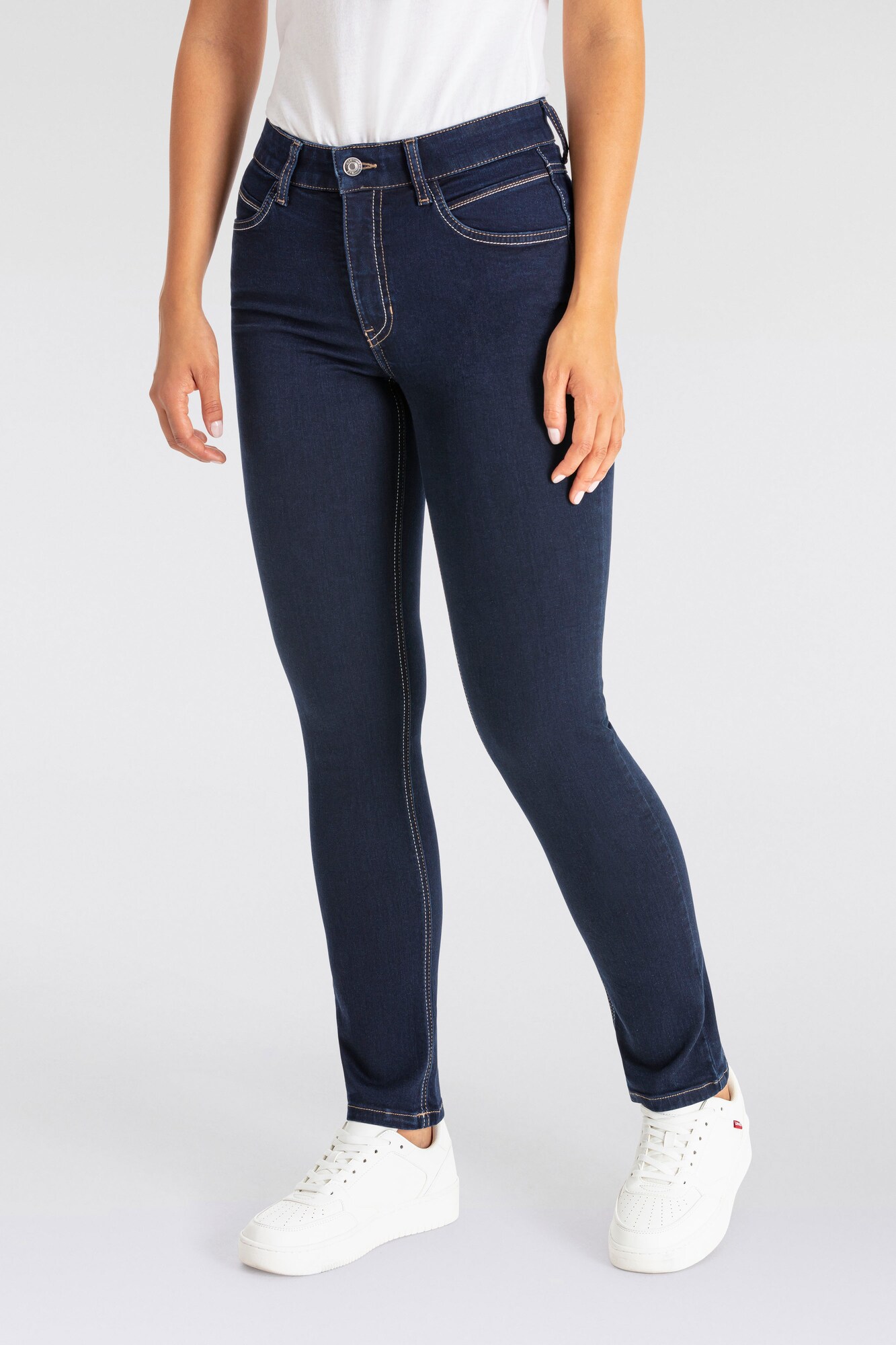 Thumbnail - Jeans