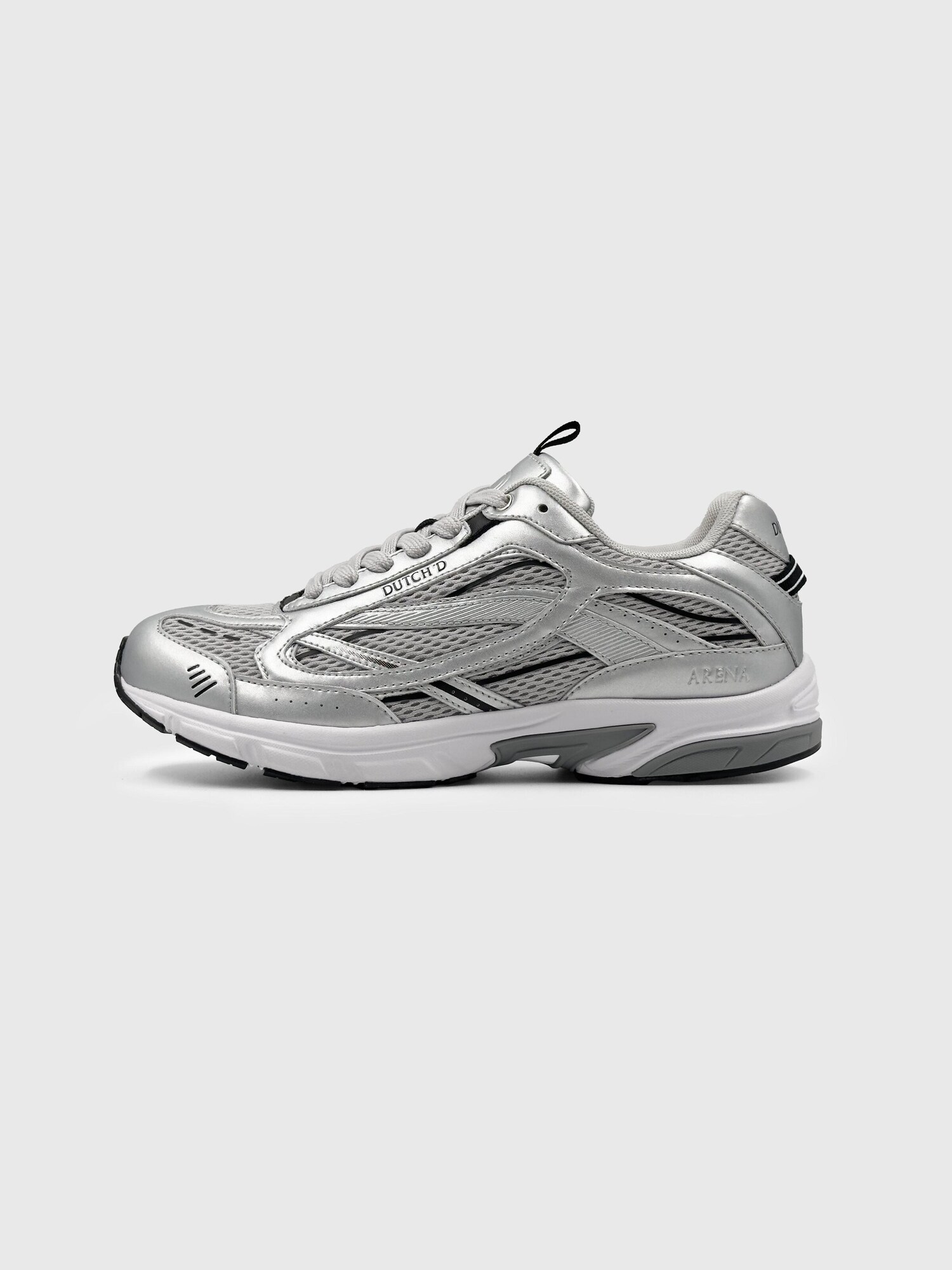 Dutch'D Zapatillas deportivas bajas 'Arena (Size runs small, order one size up)' plata